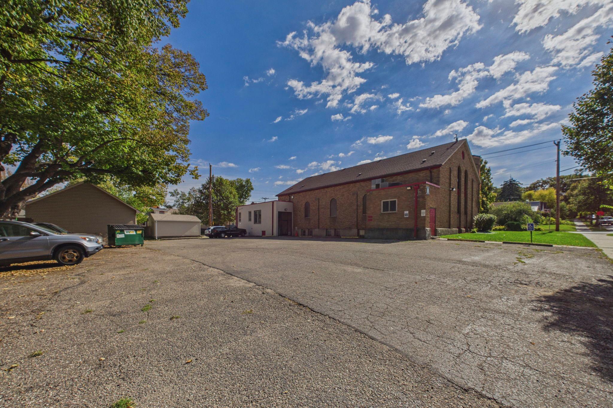 View of Commercial Sale at 3800 Russell Avenue, Minneapolis MN 55412, Minneapolis (7 of 60) - Mike Wilen | Minnesota Team Real Estate