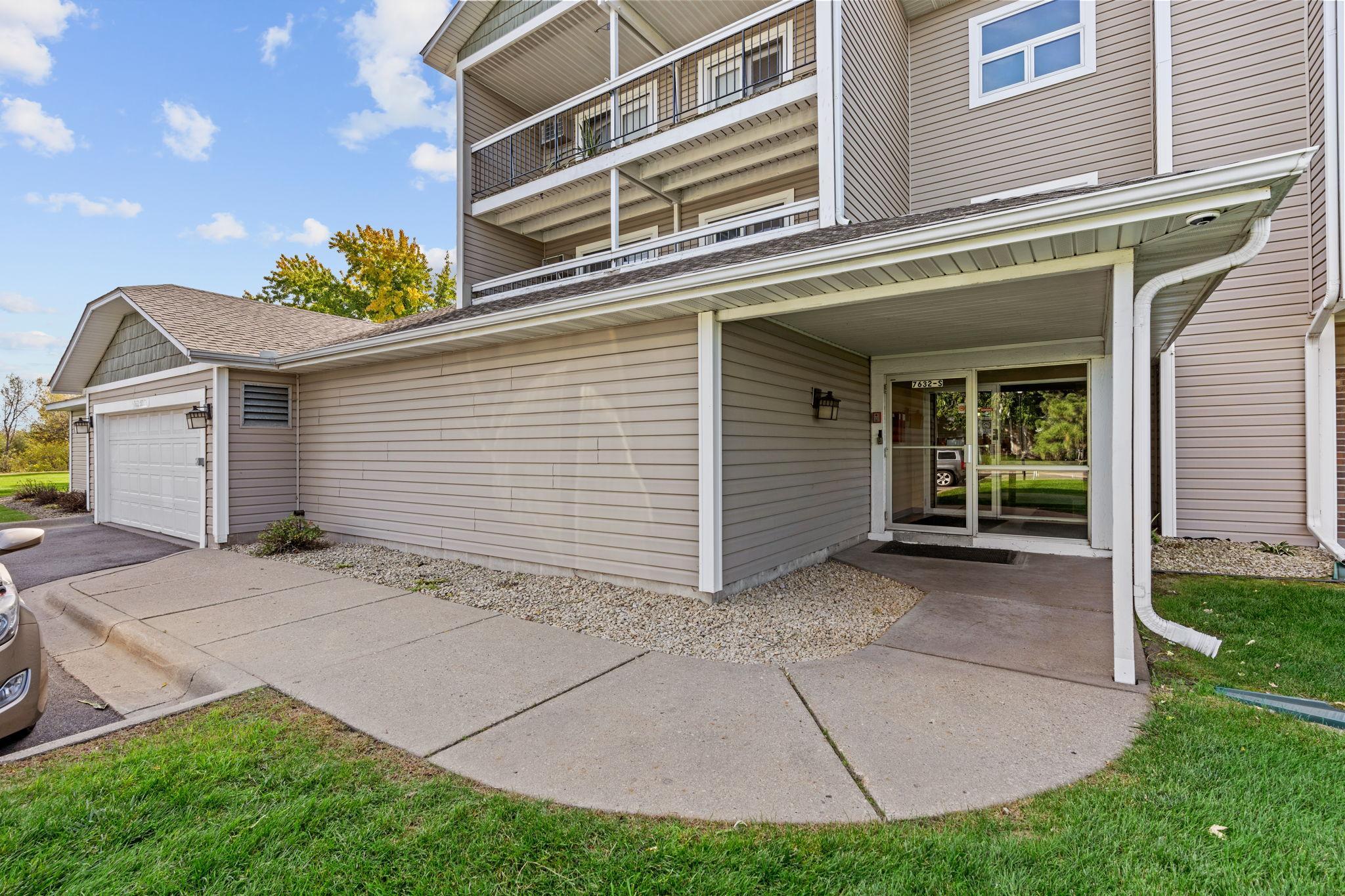 View of Residential at 7632 157th Street #200, Apple Valley MN 55124, Apple Valley (6 of 32) - Mike Wilen | Minnesota Team Real Estate