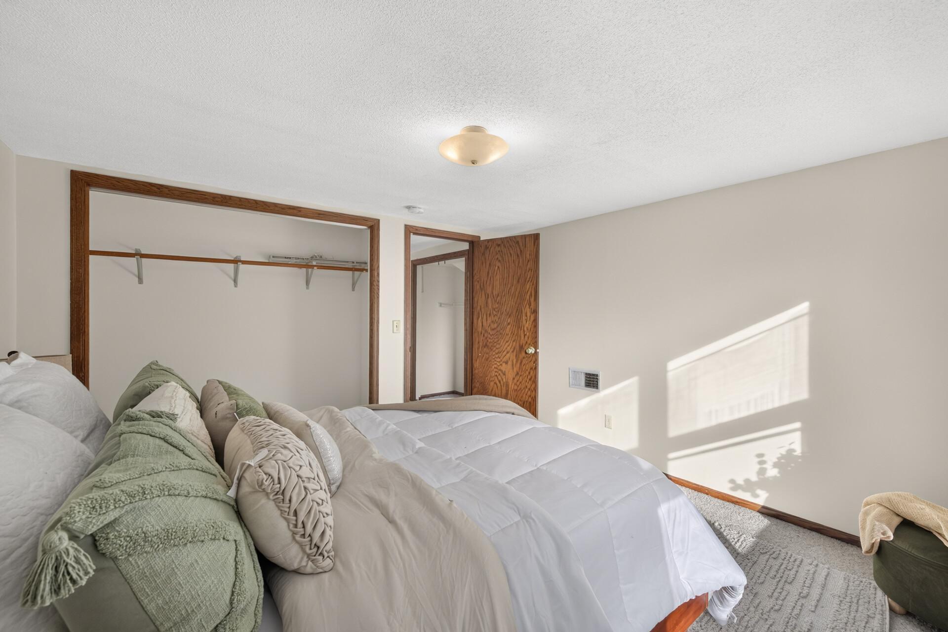 View of Residential at 1313 Sheridan Avenue, Minneapolis MN 55411, Minneapolis (44 of 83) - Mike Wilen | Minnesota Team Real Estate