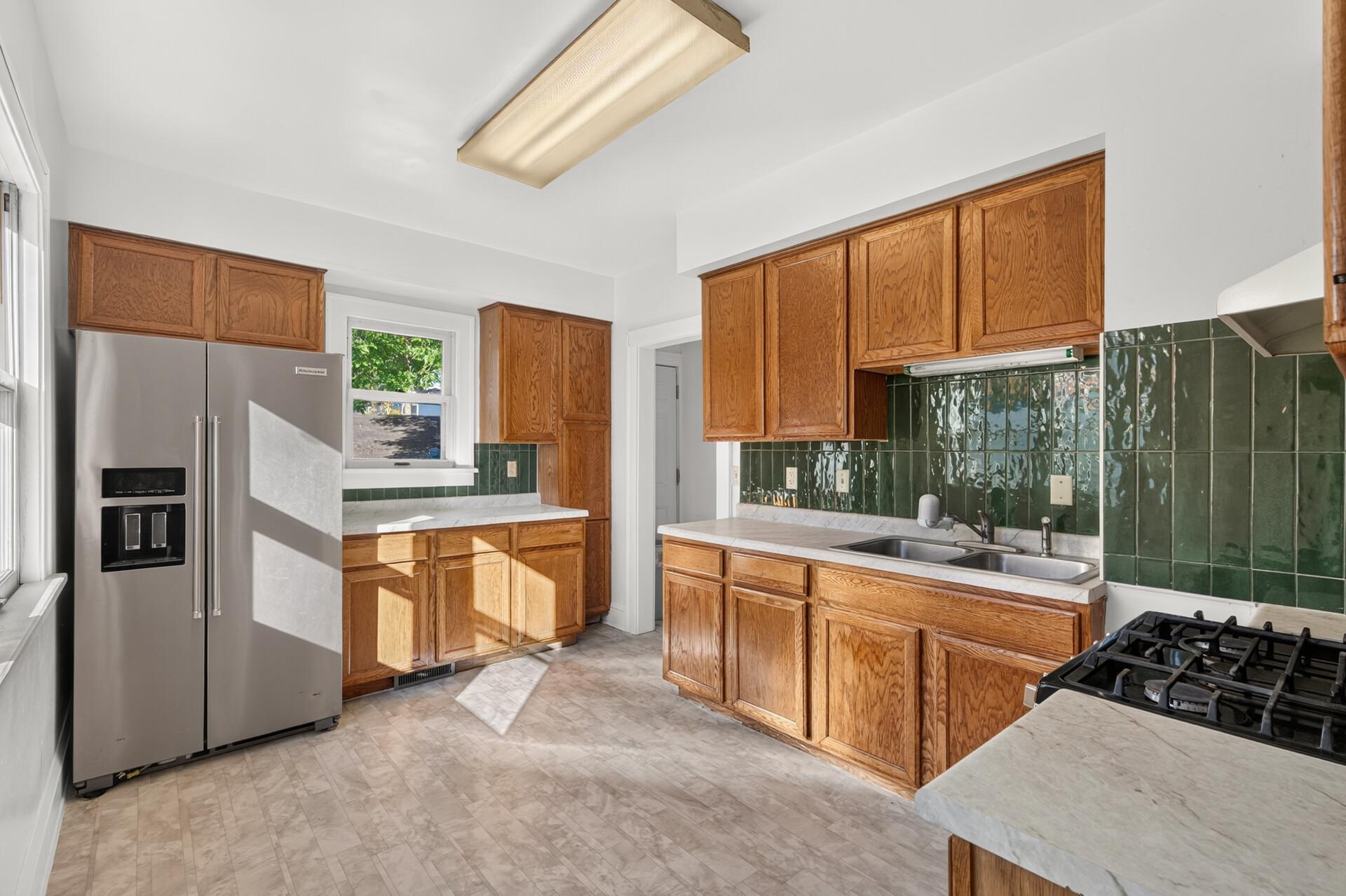 View of Residential at 1313 Sheridan Avenue, Minneapolis MN 55411, Minneapolis (27 of 83) - Mike Wilen | Minnesota Team Real Estate