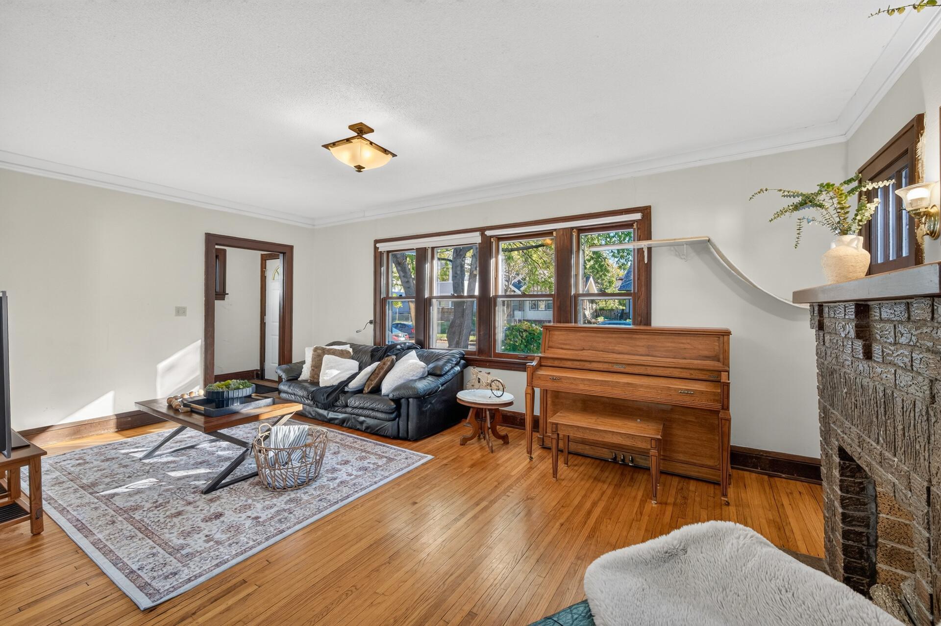 View of Residential at 1313 Sheridan Avenue, Minneapolis MN 55411, Minneapolis (7 of 83) - Mike Wilen | Minnesota Team Real Estate