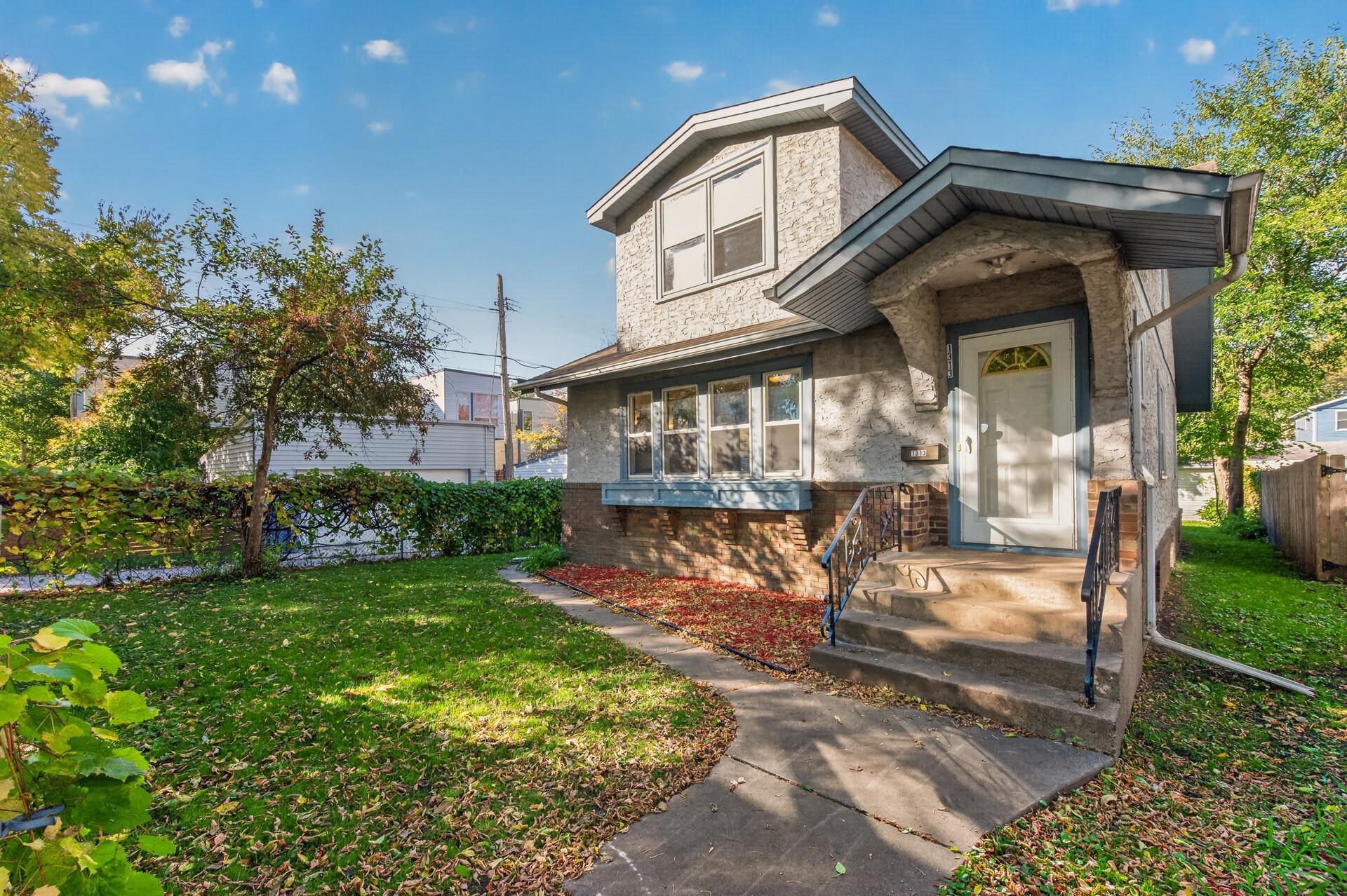 View of Residential at 1313 Sheridan Avenue, Minneapolis MN 55411, Minneapolis (19 of 83) - Mike Wilen | Minnesota Team Real Estate