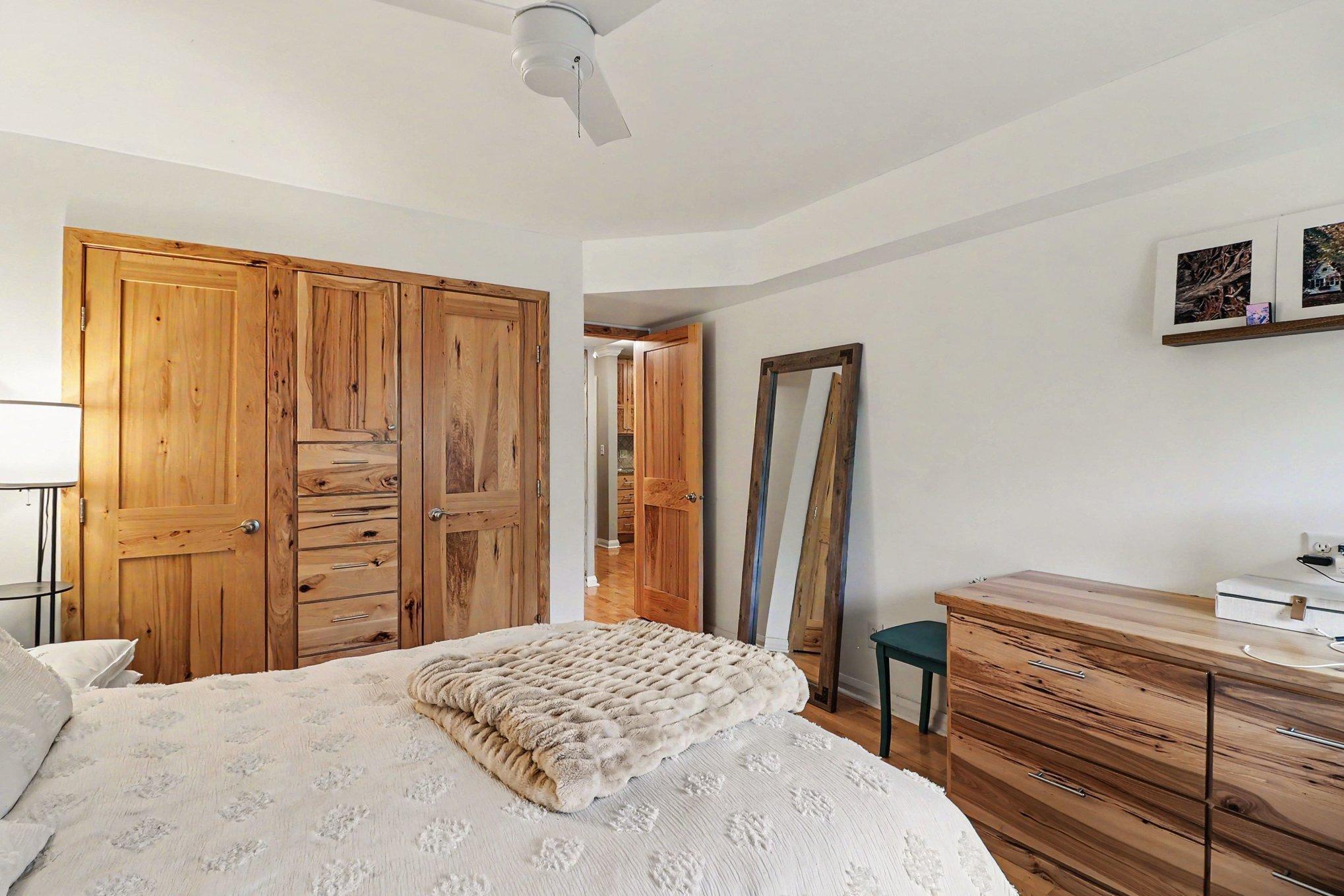 View of Residential at 210 Grant Street #615, Minneapolis MN 55403, Minneapolis (13 of 30) - Mike Wilen | Minnesota Team Real Estate