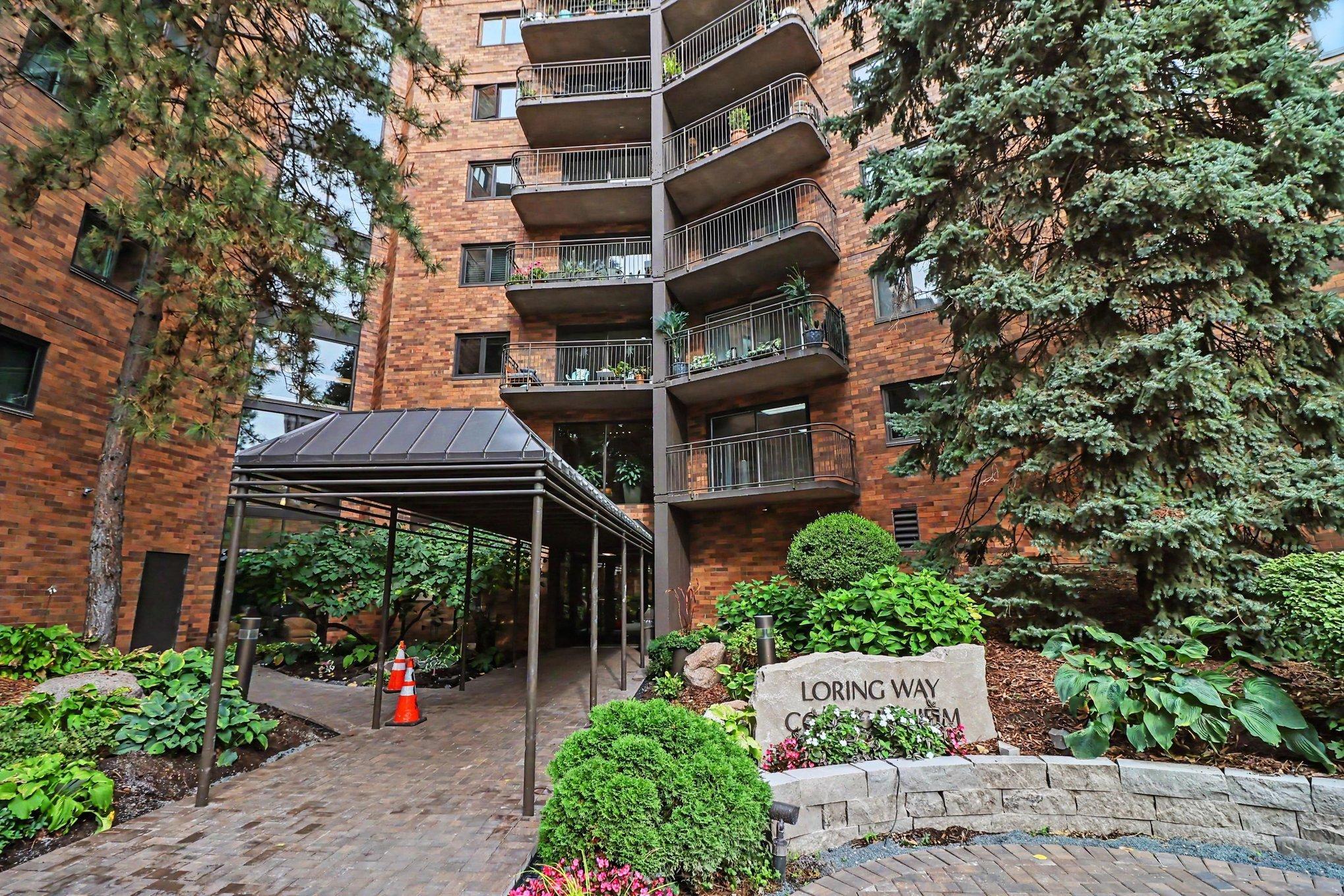 View of Residential at 210 Grant Street #615, Minneapolis MN 55403, Minneapolis (4 of 30) - Mike Wilen | Minnesota Team Real Estate