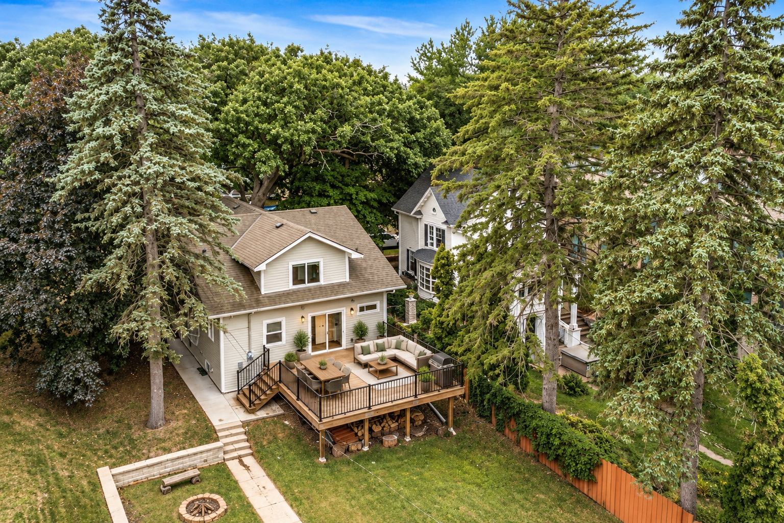 View of Single Family at 1977 Grand Avenue, Saint Paul - Mike Wilen | Minnesota Team Real Estate