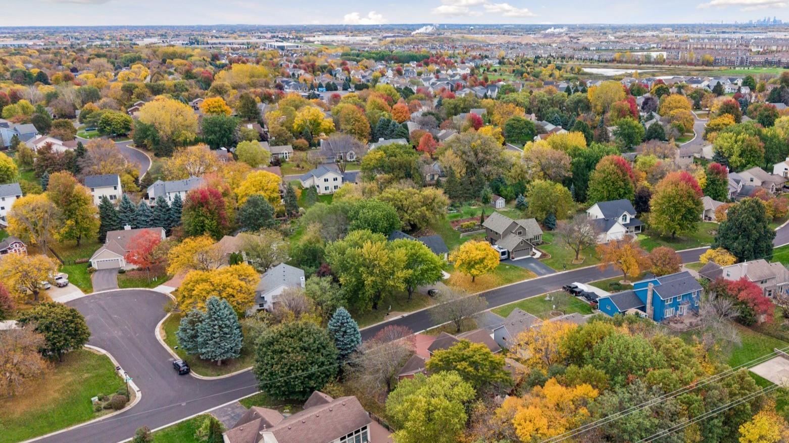View of Residential at 8685 Sycamore Lane, Maple Grove MN 55369, Maple Grove (47 of 51) - Mike Wilen | Minnesota Team Real Estate