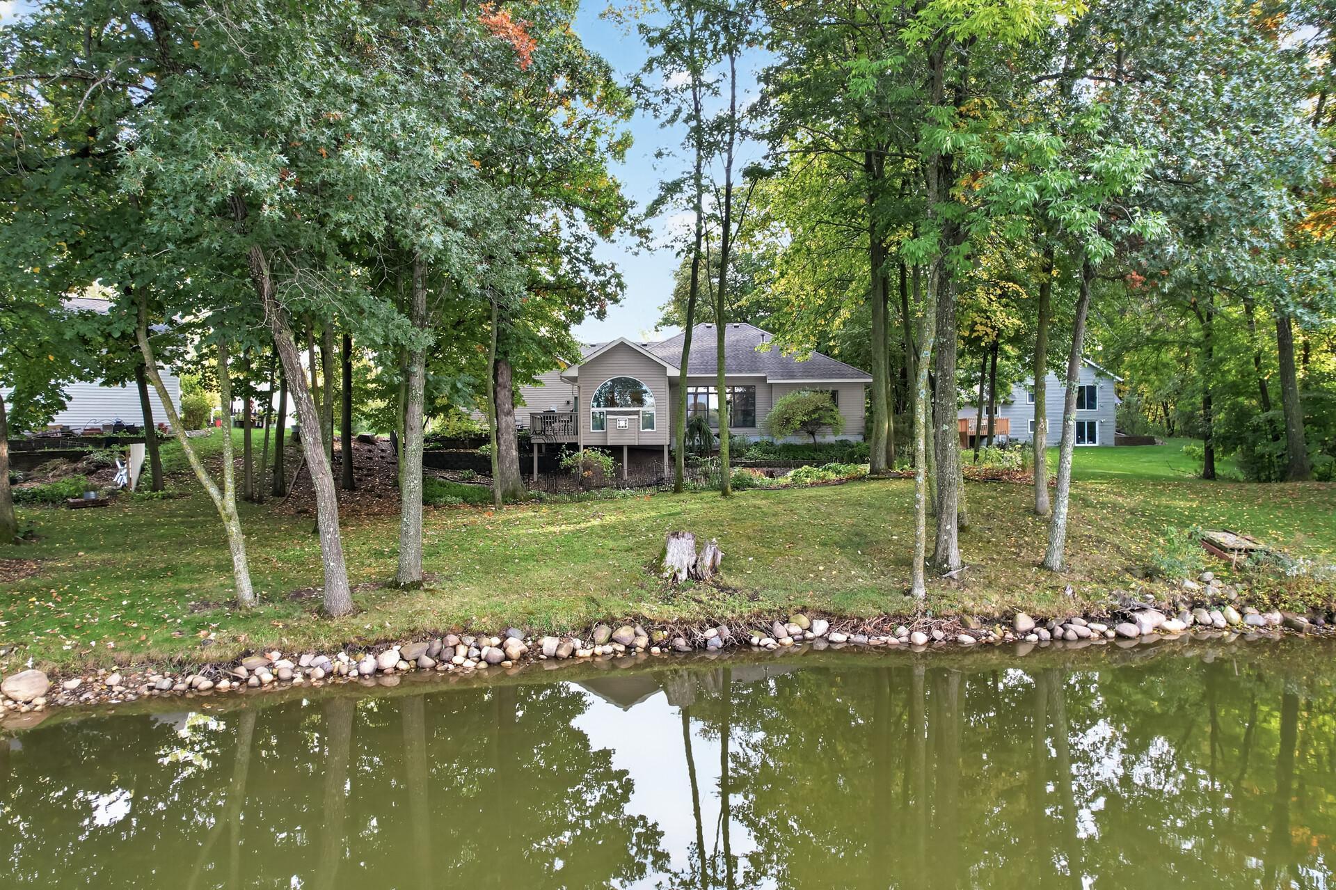 View of Residential at 11140 Lake Pointe Drive, Chisago City MN 55013, Chisago City (41 of 48) - Mike Wilen | Minnesota Team Real Estate