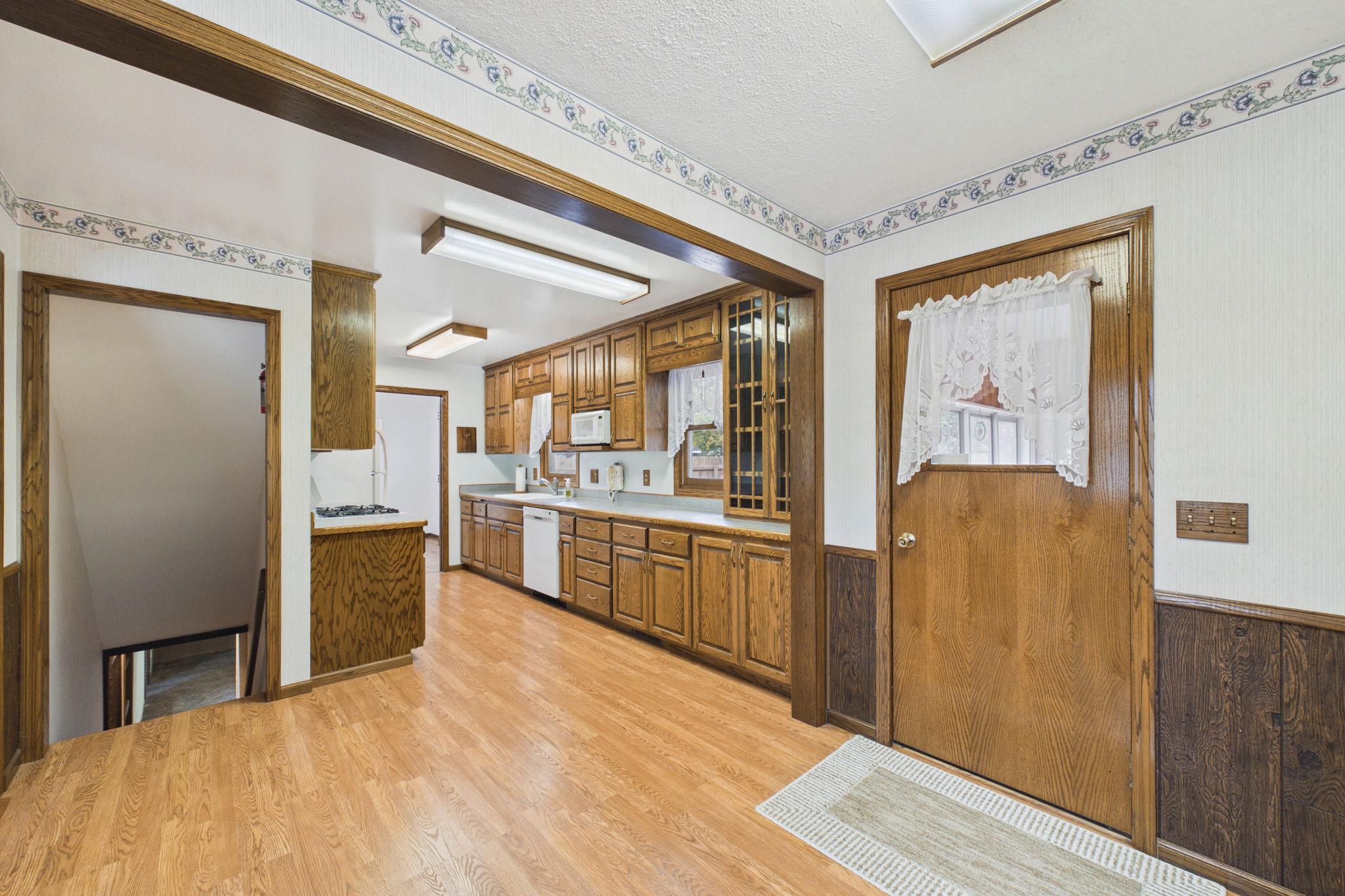 View of Residential at 8831 Greenway Avenue, Cottage Grove MN 55016, Cottage Grove (7 of 39) - Mike Wilen | Minnesota Team Real Estate