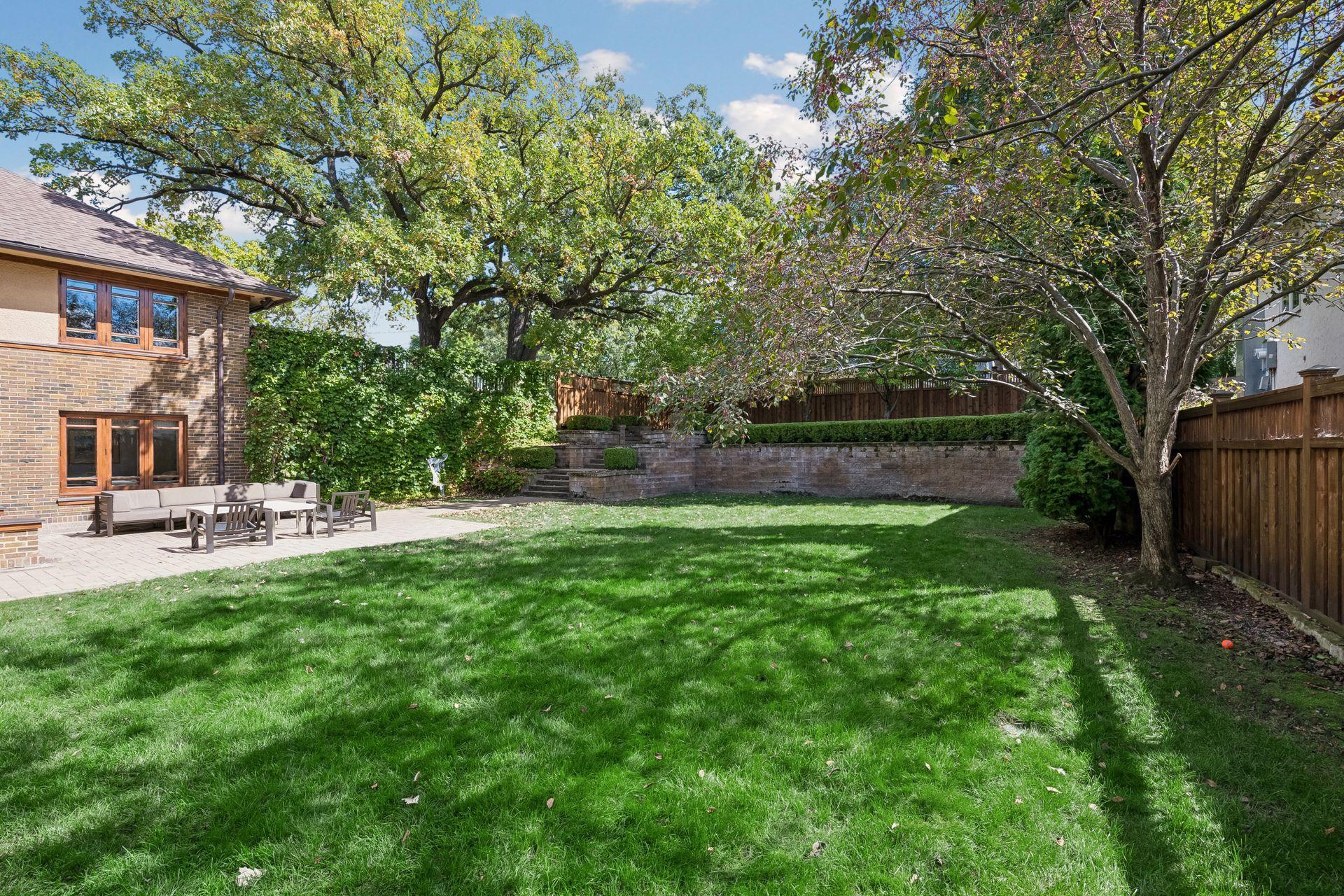 View of Residential at 2409 Lake Of The Isles Parkway, Minneapolis MN 55405, Minneapolis (35 of 36) - Mike Wilen | Minnesota Team Real Estate