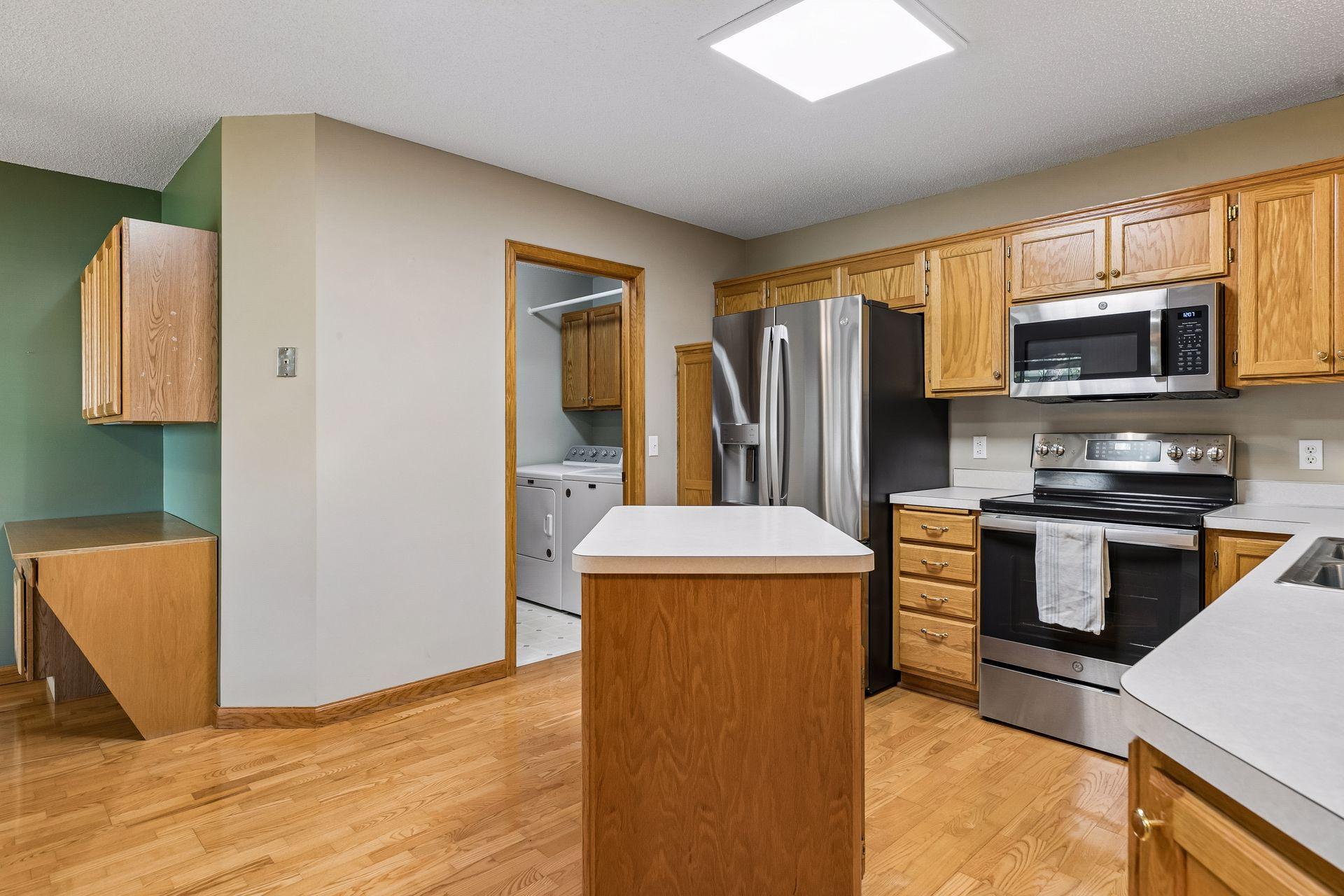 View of Residential at 7658 Newbury Road, Woodbury MN 55125, Woodbury (31 of 44) - Mike Wilen | Minnesota Team Real Estate