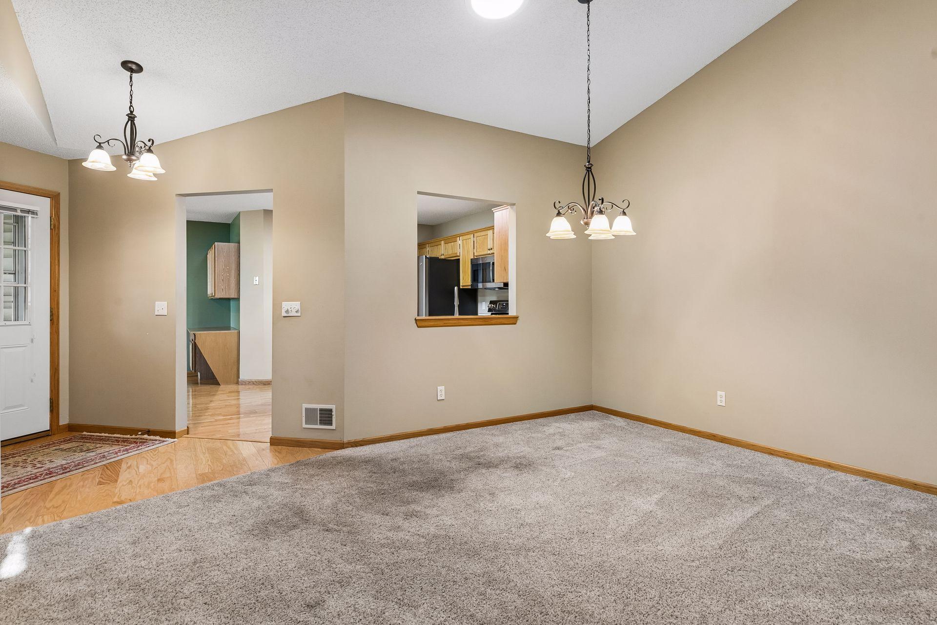 View of Residential at 7658 Newbury Road, Woodbury MN 55125, Woodbury (32 of 44) - Mike Wilen | Minnesota Team Real Estate
