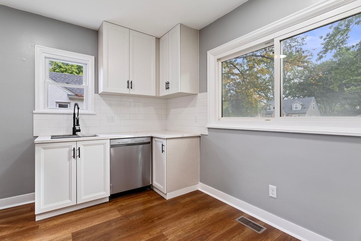 View of Residential at 7506 Pillsbury Avenue, Richfield MN 55423, Richfield (3 of 20) - Mike Wilen | Minnesota Team Real Estate