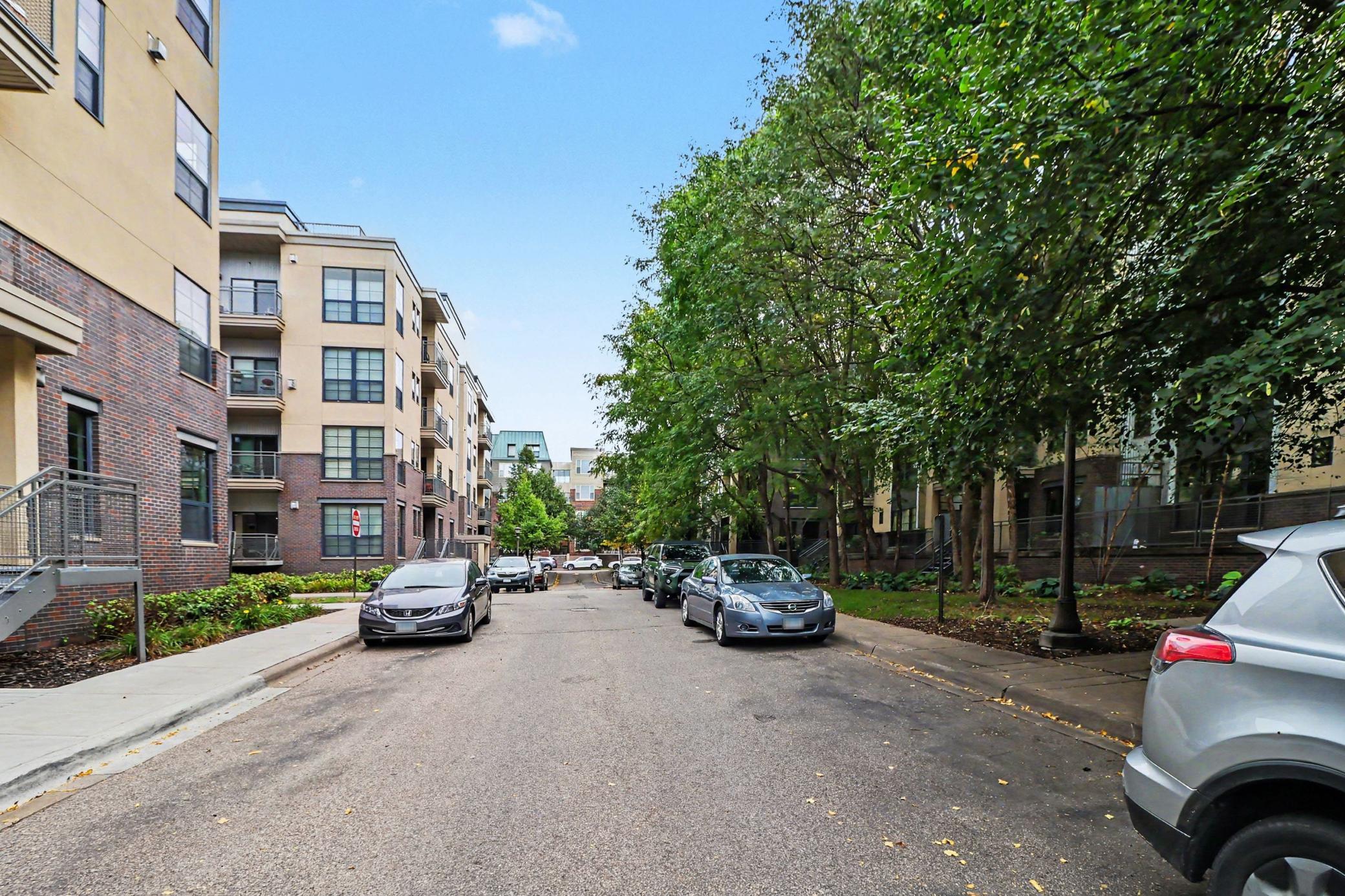 View of Residential at 820 Emerald Street #117, Saint Paul MN 55114, Saint Paul (24 of 30) - Mike Wilen | Minnesota Team Real Estate