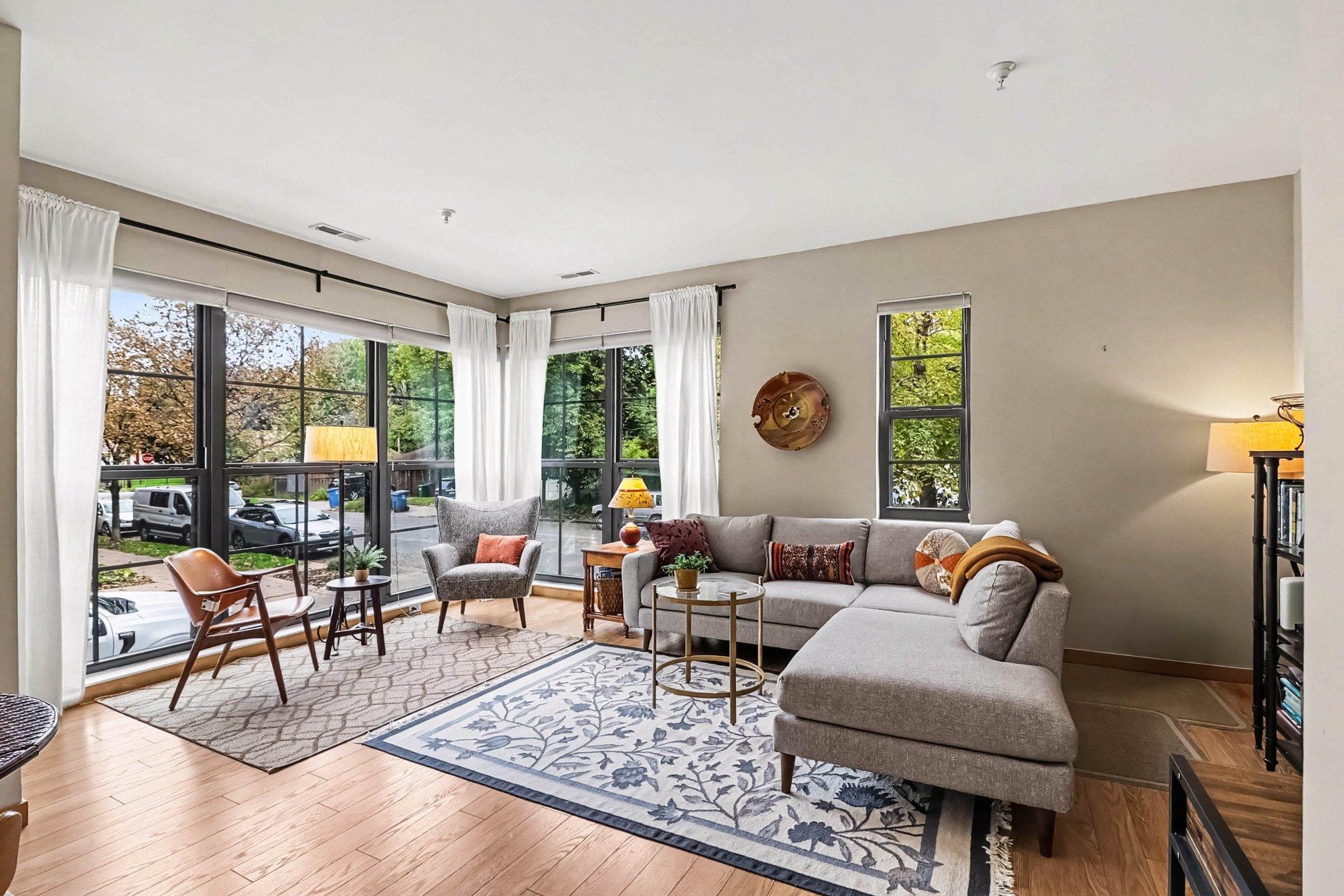 View of (TH) Side x Side at 820 Emerald Street, Saint Paul - Mike Wilen | Minnesota Team Real Estate
