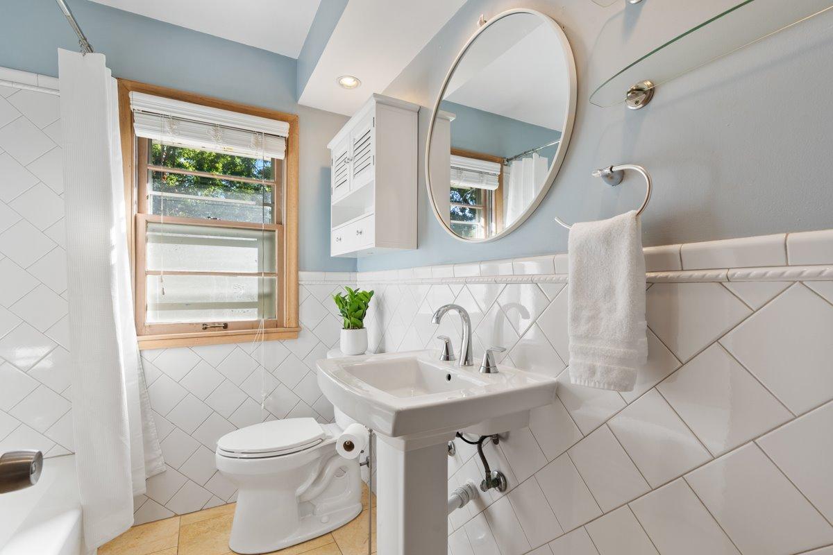 View of Residential at 6737 Columbus Avenue, Richfield MN 55423, Richfield (24 of 46) - Mike Wilen | Minnesota Team Real Estate