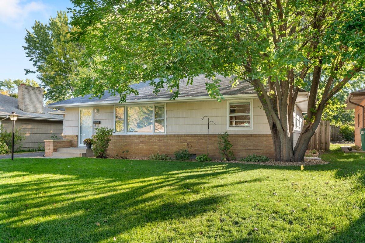 View of Residential at 6737 Columbus Avenue, Richfield MN 55423, Richfield (2 of 46) - Mike Wilen | Minnesota Team Real Estate