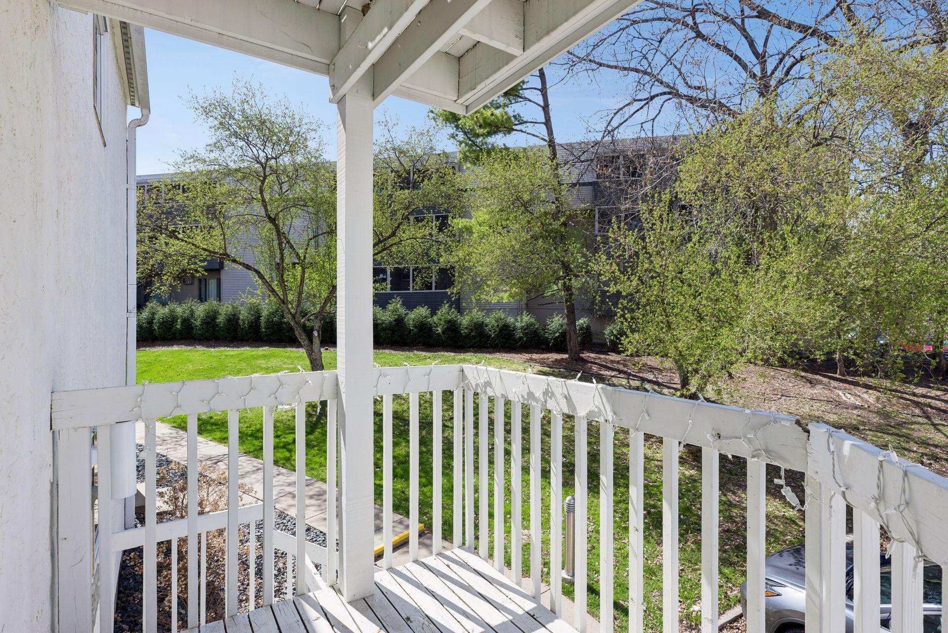 View of Residential at 3049 Lake Shore Drive #A, Minneapolis MN 55416, Minneapolis (20 of 23) - Mike Wilen | Minnesota Team Real Estate