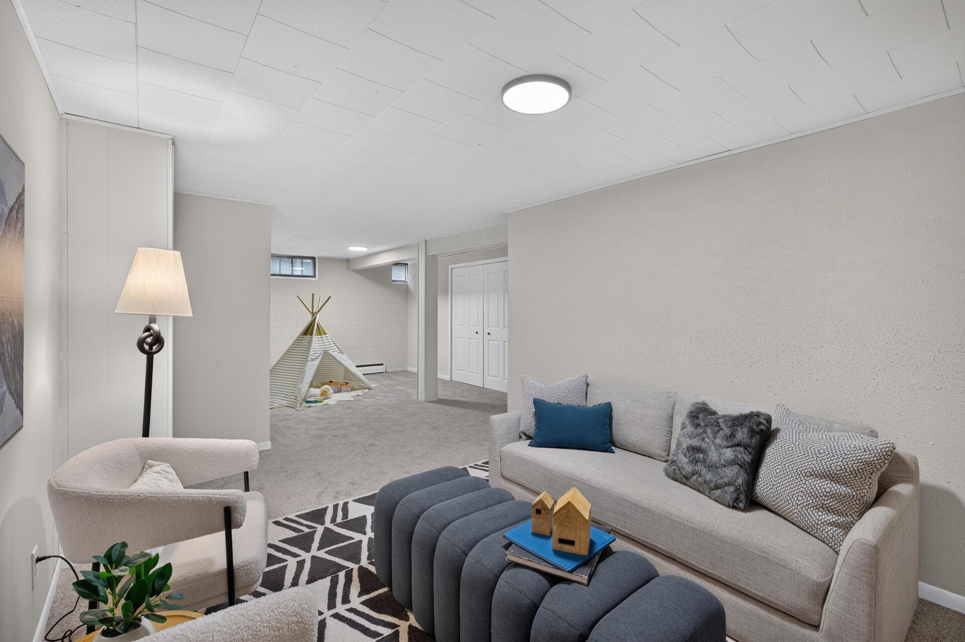 View of Residential at 2619 Hayes Street, Minneapolis MN 55418, Minneapolis (28 of 56) - Mike Wilen | Minnesota Team Real Estate