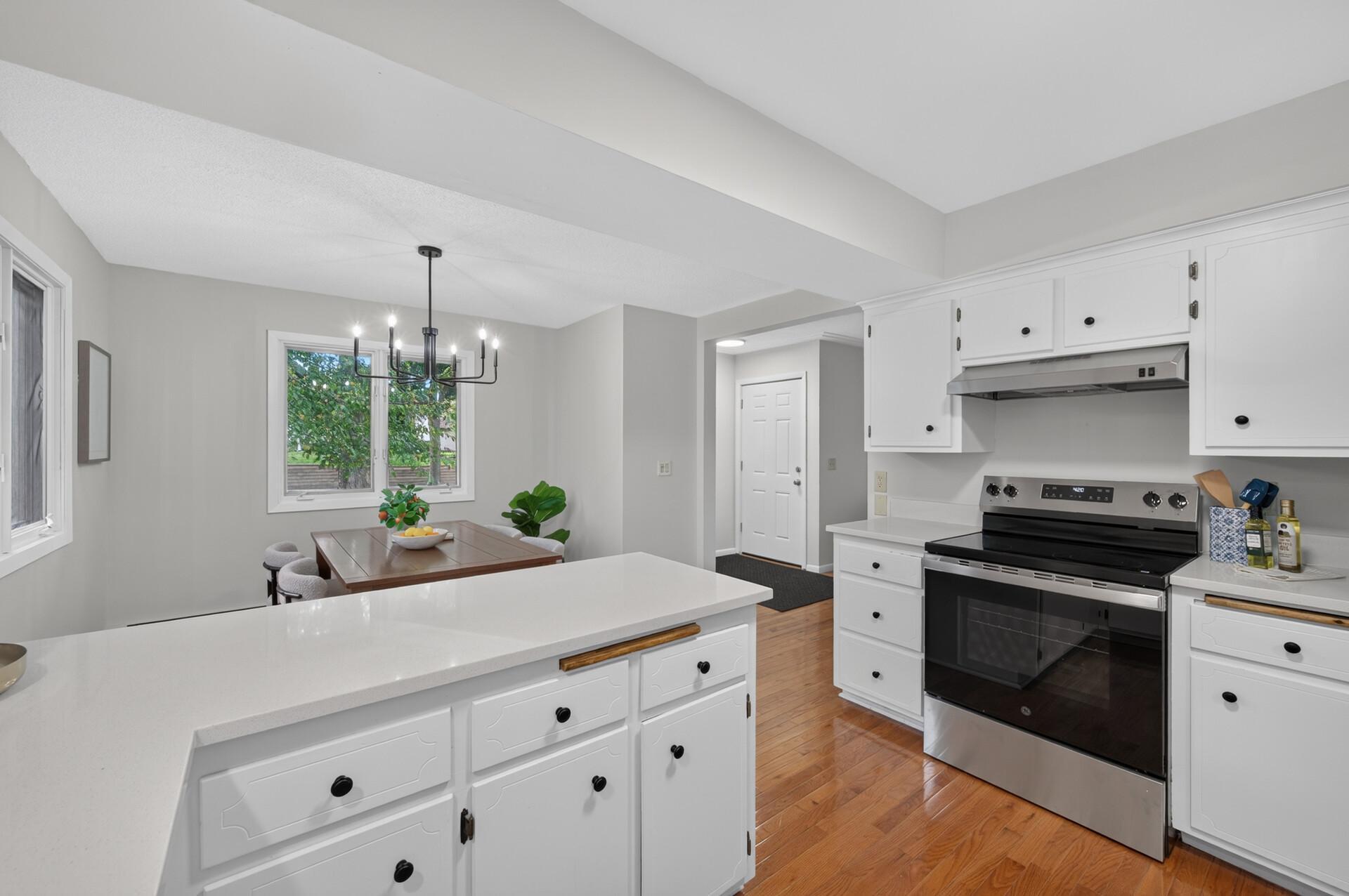 View of Residential at 2619 Hayes Street, Minneapolis MN 55418, Minneapolis (13 of 56) - Mike Wilen | Minnesota Team Real Estate