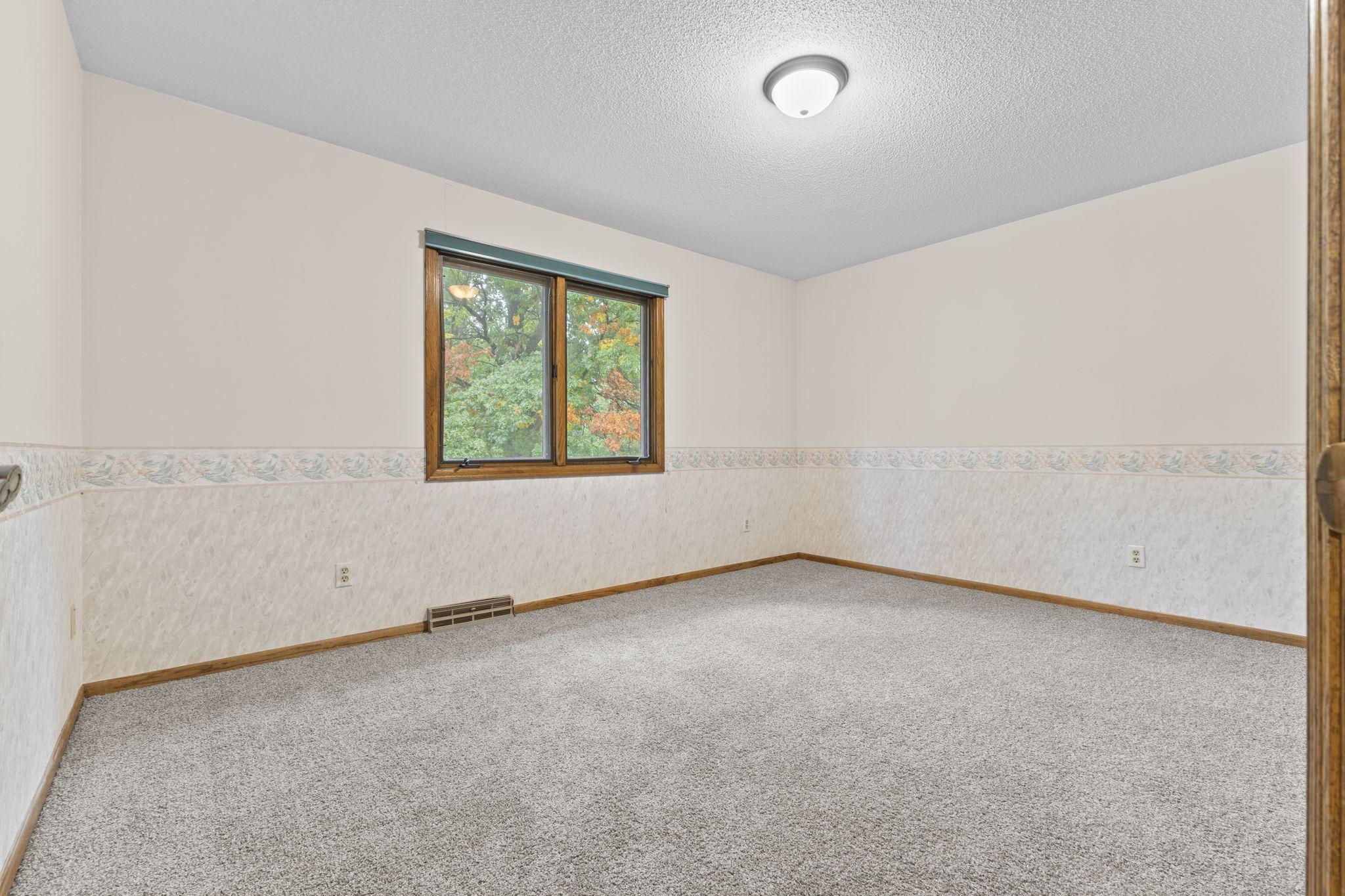 View of Residential at 12083 Dogwood Street, Coon Rapids MN 55448, Coon Rapids (18 of 36) - Mike Wilen | Minnesota Team Real Estate