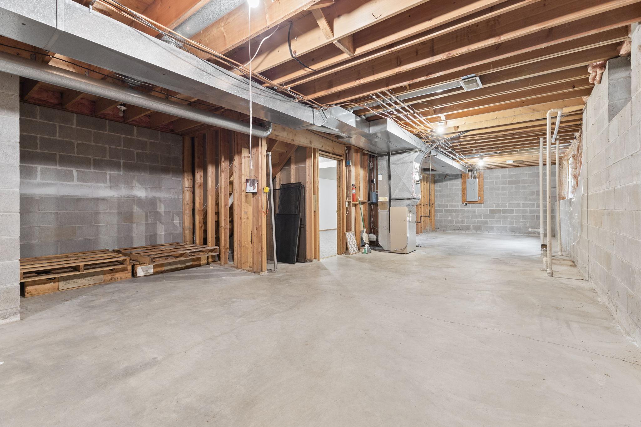 View of Residential at 12083 Dogwood Street, Coon Rapids MN 55448, Coon Rapids (24 of 36) - Mike Wilen | Minnesota Team Real Estate