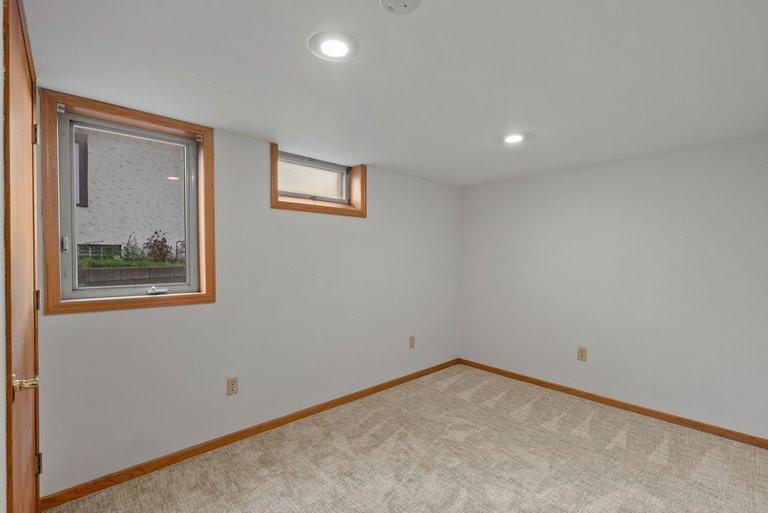 View of Residential at 4201 40th Avenue, Robbinsdale MN 55422, Robbinsdale (32 of 54) - Mike Wilen | Minnesota Team Real Estate