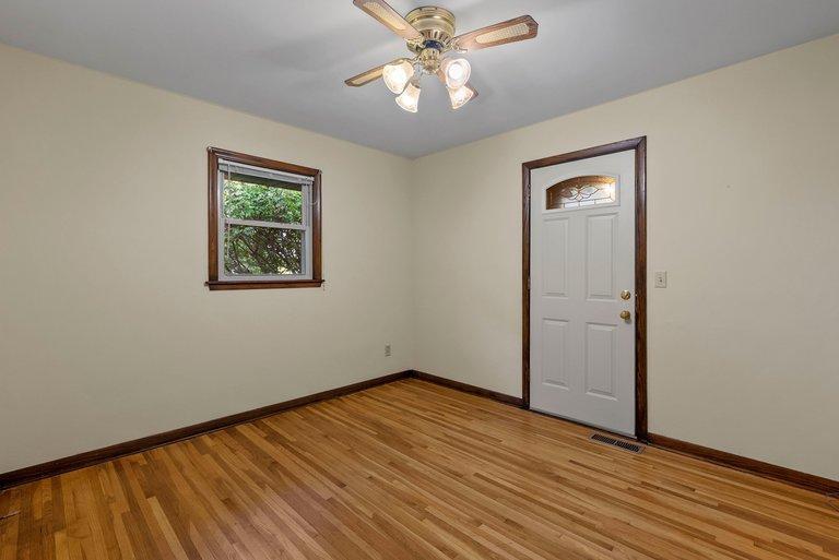 View of Residential at 4201 40th Avenue, Robbinsdale MN 55422, Robbinsdale (28 of 54) - Mike Wilen | Minnesota Team Real Estate