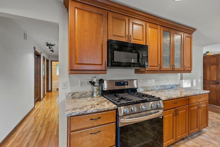 View of Residential at 4201 40th Avenue, Robbinsdale MN 55422, Robbinsdale (13 of 54) - Mike Wilen | Minnesota Team Real Estate