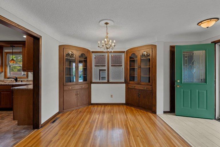 View of Residential at 4201 40th Avenue, Robbinsdale MN 55422, Robbinsdale (9 of 54) - Mike Wilen | Minnesota Team Real Estate