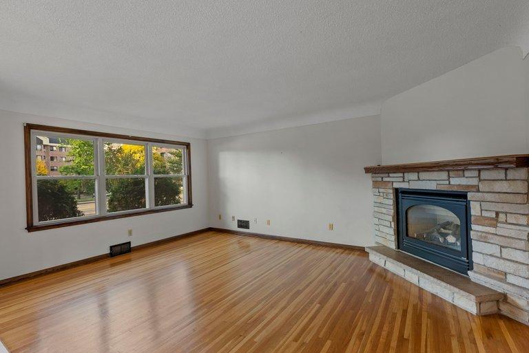 View of Residential at 4201 40th Avenue, Robbinsdale MN 55422, Robbinsdale (11 of 54) - Mike Wilen | Minnesota Team Real Estate