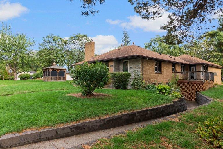 View of Residential at 4201 40th Avenue, Robbinsdale MN 55422, Robbinsdale (7 of 54) - Mike Wilen | Minnesota Team Real Estate