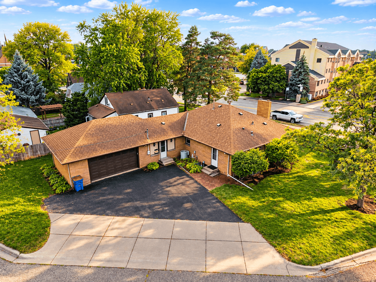 View of Residential at 4201 40th Avenue, Robbinsdale MN 55422, Robbinsdale (2 of 54) - Mike Wilen | Minnesota Team Real Estate