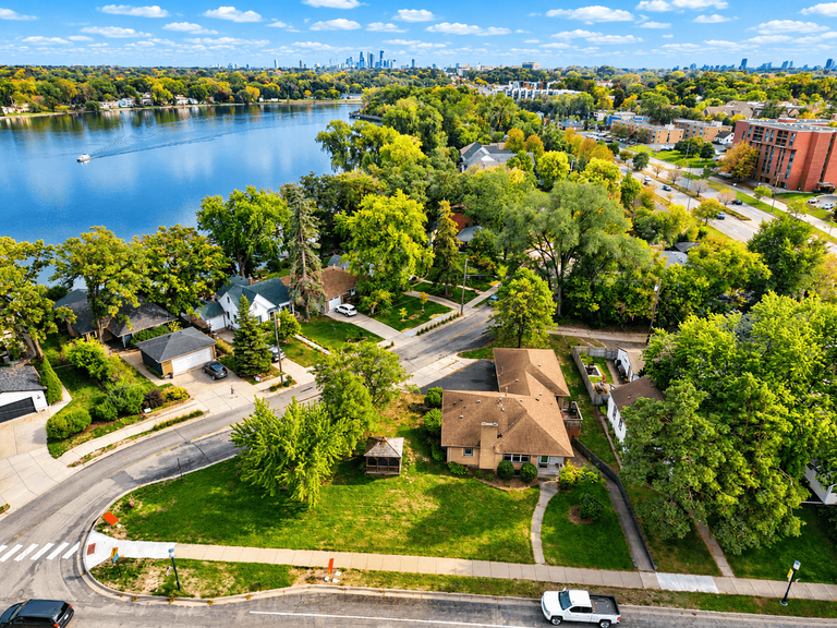 View of Residential at 4201 40th Avenue, Robbinsdale MN 55422, Robbinsdale (54 of 54) - Mike Wilen | Minnesota Team Real Estate
