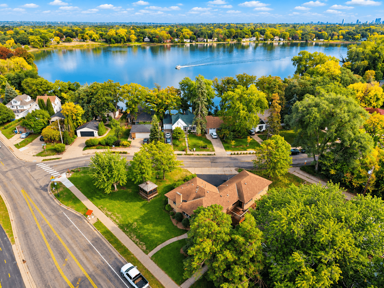 View of Residential at 4201 40th Avenue, Robbinsdale MN 55422, Robbinsdale (51 of 54) - Mike Wilen | Minnesota Team Real Estate