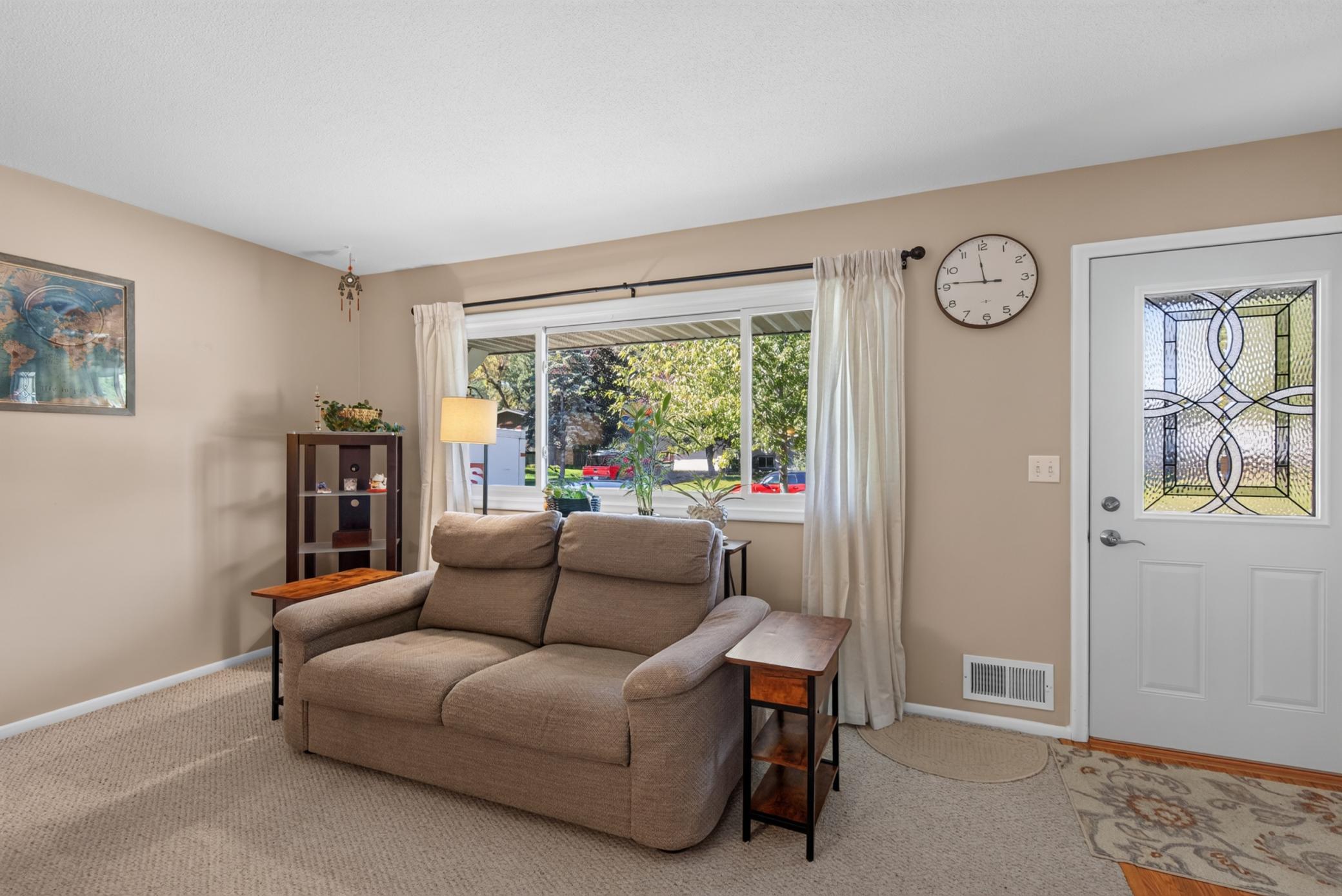 View of Residential at 7740 Regent Avenue, Brooklyn Park MN 55443, Brooklyn Park (5 of 33) - Mike Wilen | Minnesota Team Real Estate