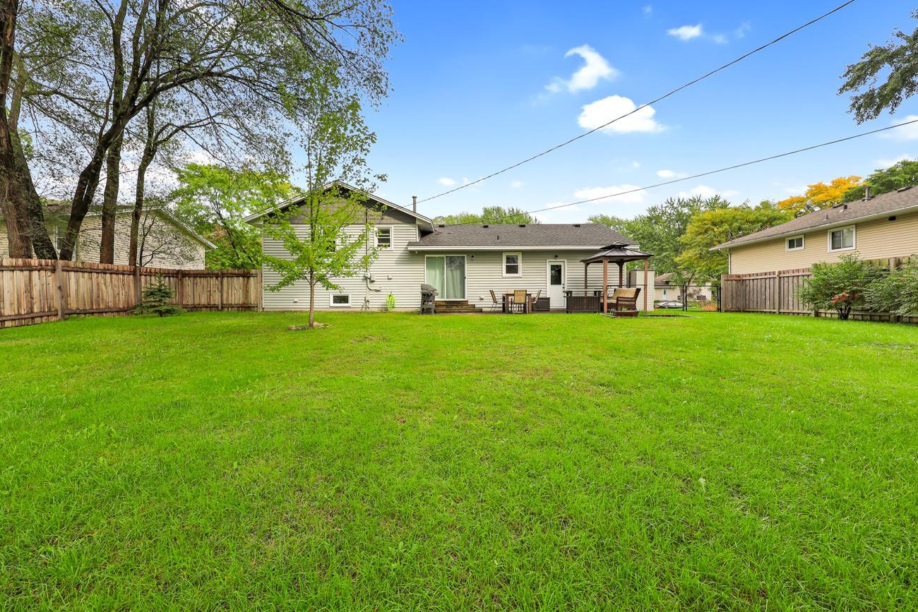 View of Residential at 10632 Wren Street, Coon Rapids MN 55433, Coon Rapids (25 of 28) - Mike Wilen | Minnesota Team Real Estate