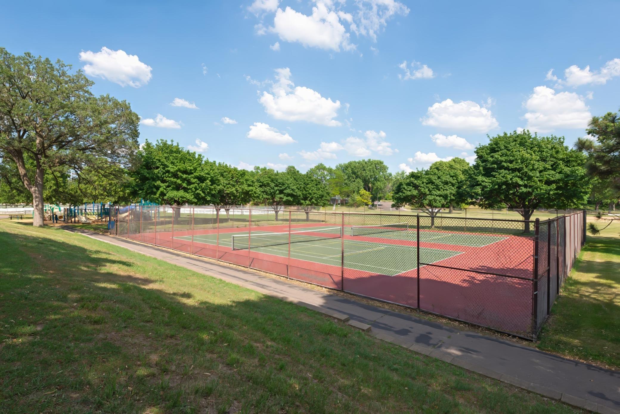 View of Residential at 4150 Abbott Avenue, Robbinsdale MN 55422, Robbinsdale (33 of 53) - Mike Wilen | Minnesota Team Real Estate