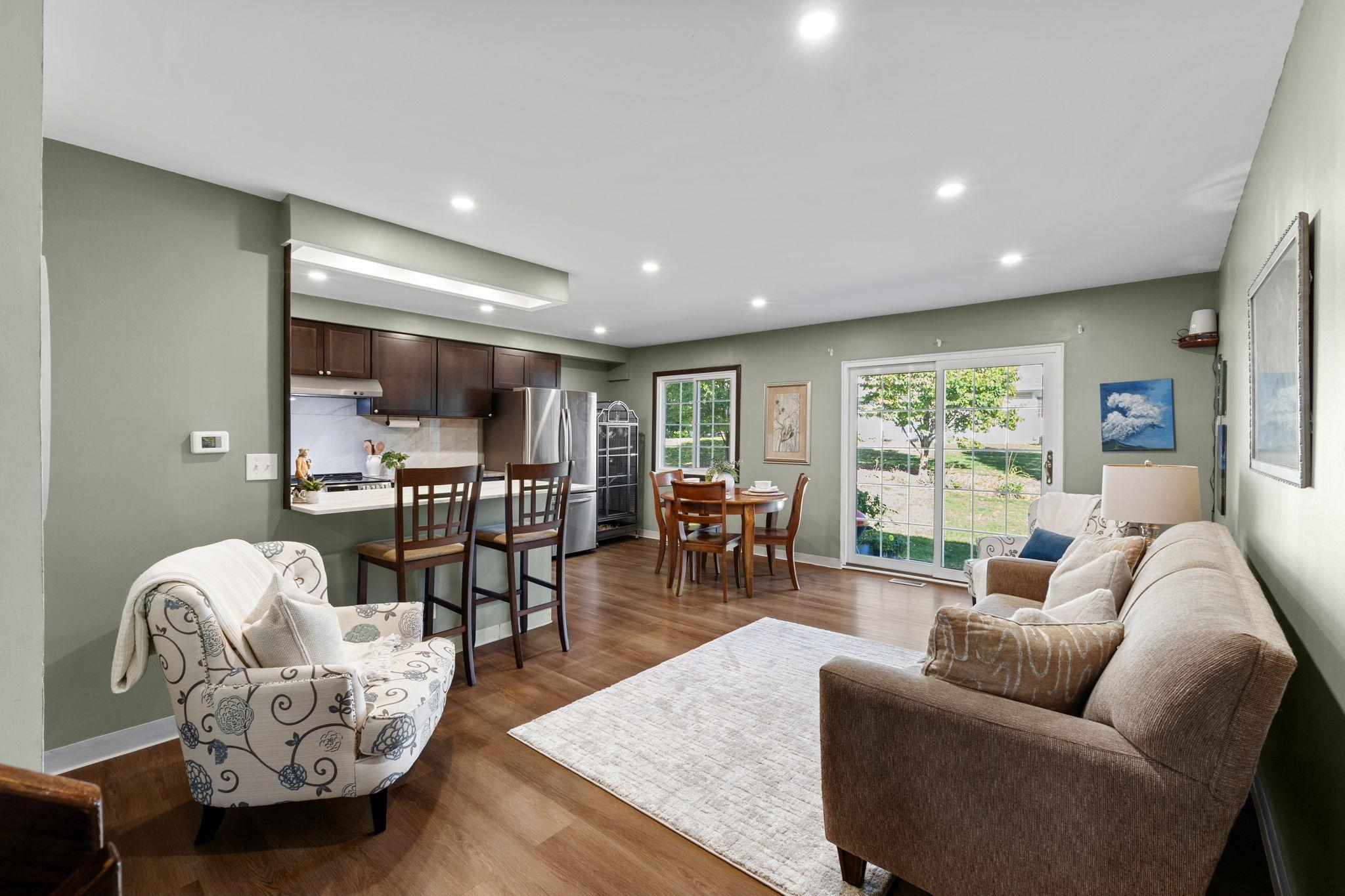 View of (TH) Side x Side at 3304 River Bluff Drive, Eagan - Mike Wilen | Minnesota Team Real Estate
