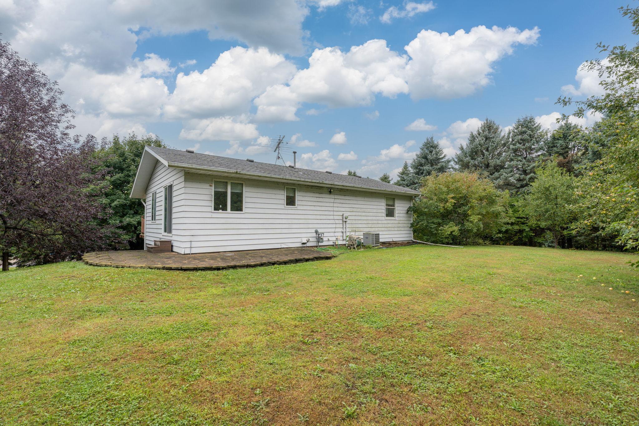 View of Residential at 1207 William Street, Kasota MN 56050, Kasota (33 of 38) - Mike Wilen | Minnesota Team Real Estate