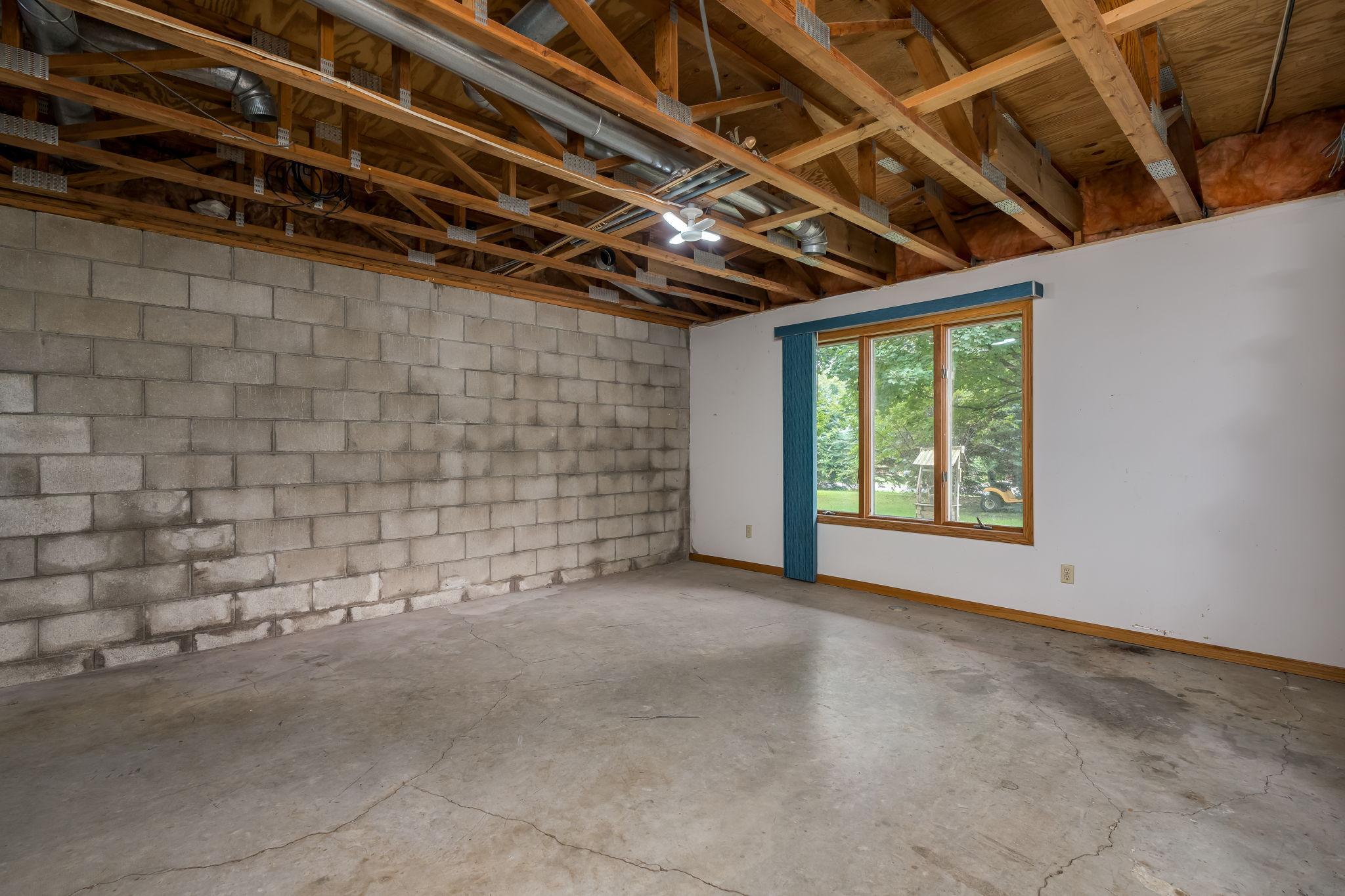 View of Residential at 1207 William Street, Kasota MN 56050, Kasota (28 of 38) - Mike Wilen | Minnesota Team Real Estate