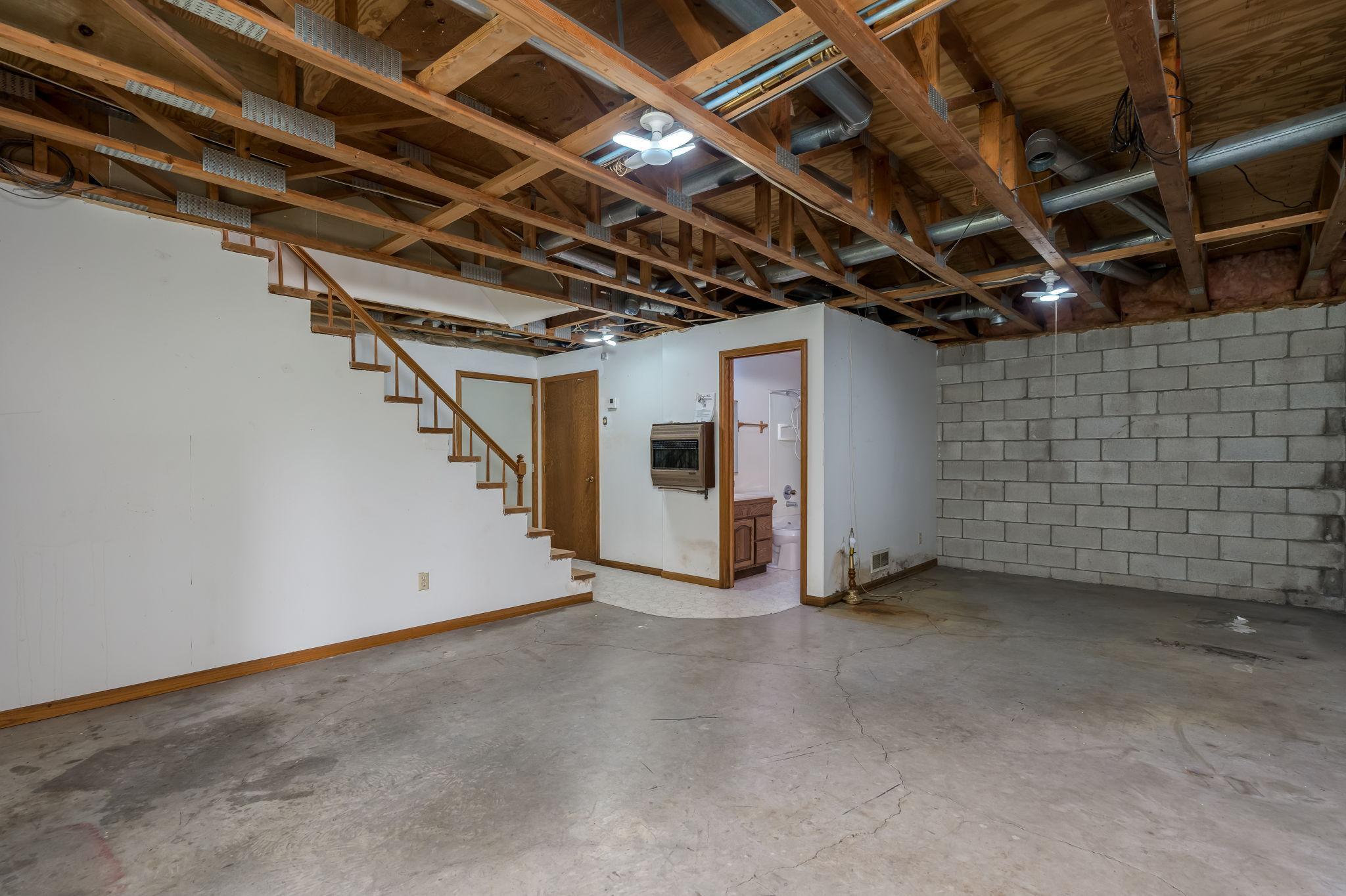 View of Residential at 1207 William Street, Kasota MN 56050, Kasota (27 of 38) - Mike Wilen | Minnesota Team Real Estate