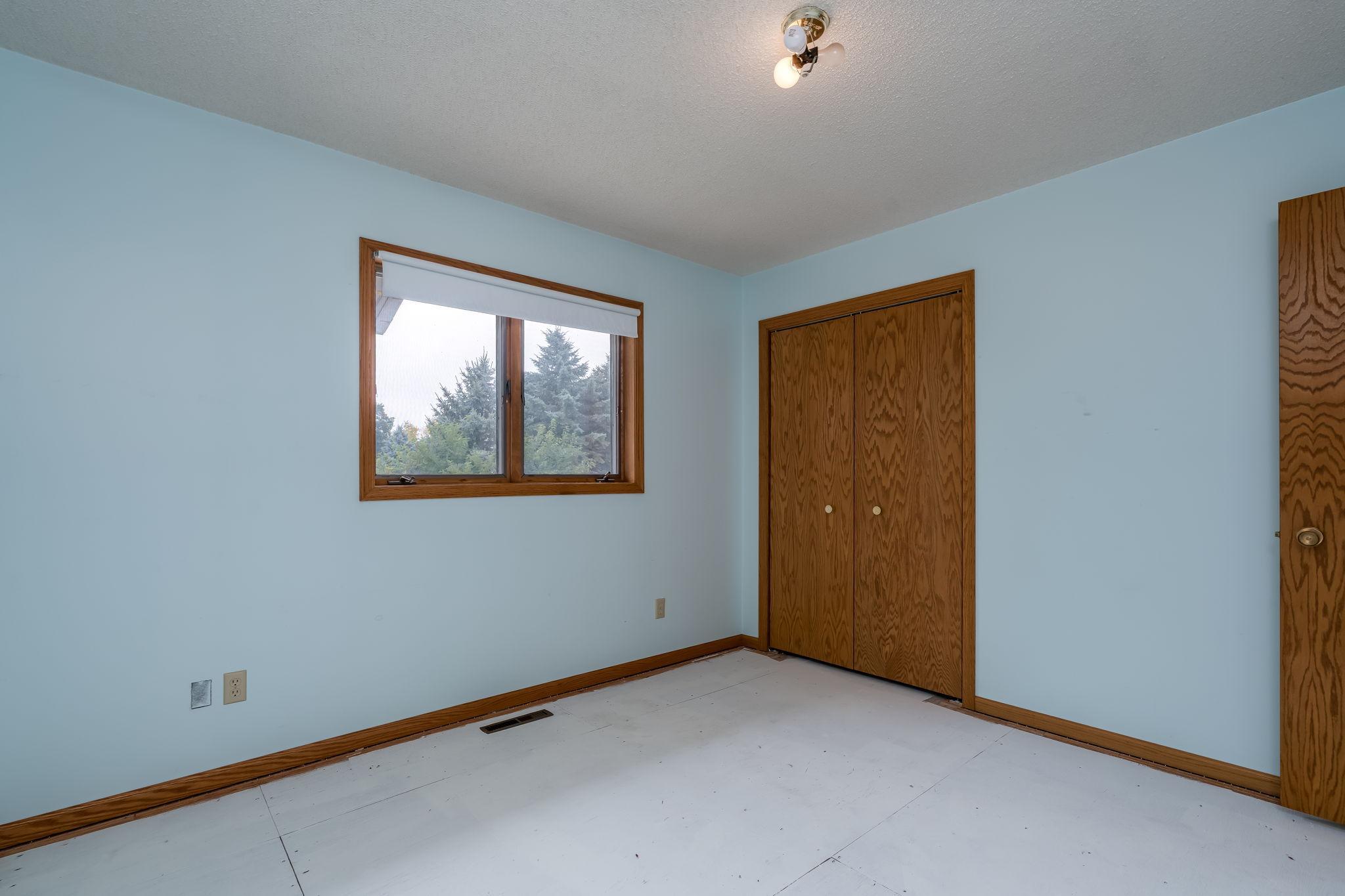 View of Residential at 1207 William Street, Kasota MN 56050, Kasota (24 of 38) - Mike Wilen | Minnesota Team Real Estate