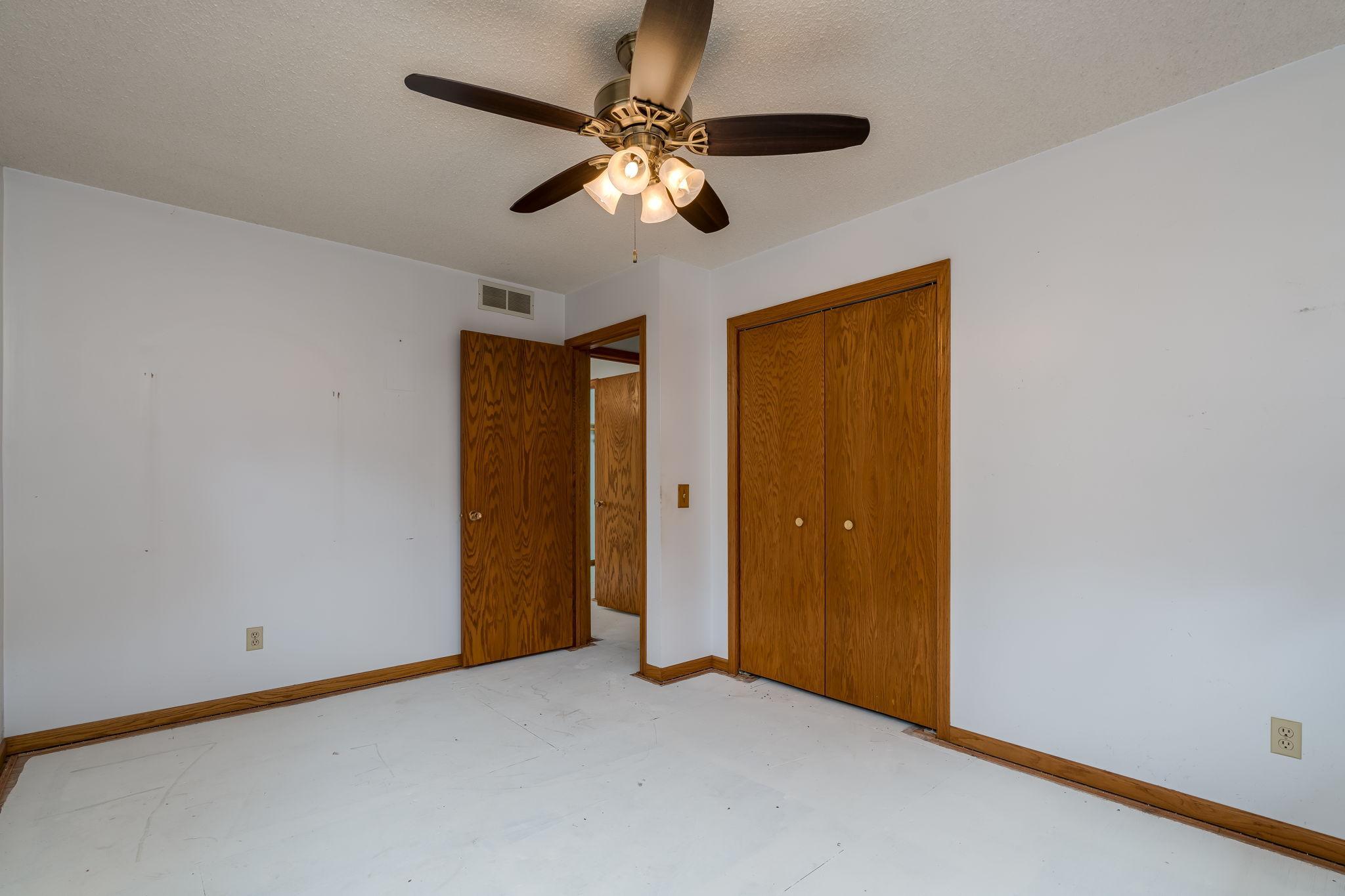 View of Residential at 1207 William Street, Kasota MN 56050, Kasota (22 of 38) - Mike Wilen | Minnesota Team Real Estate