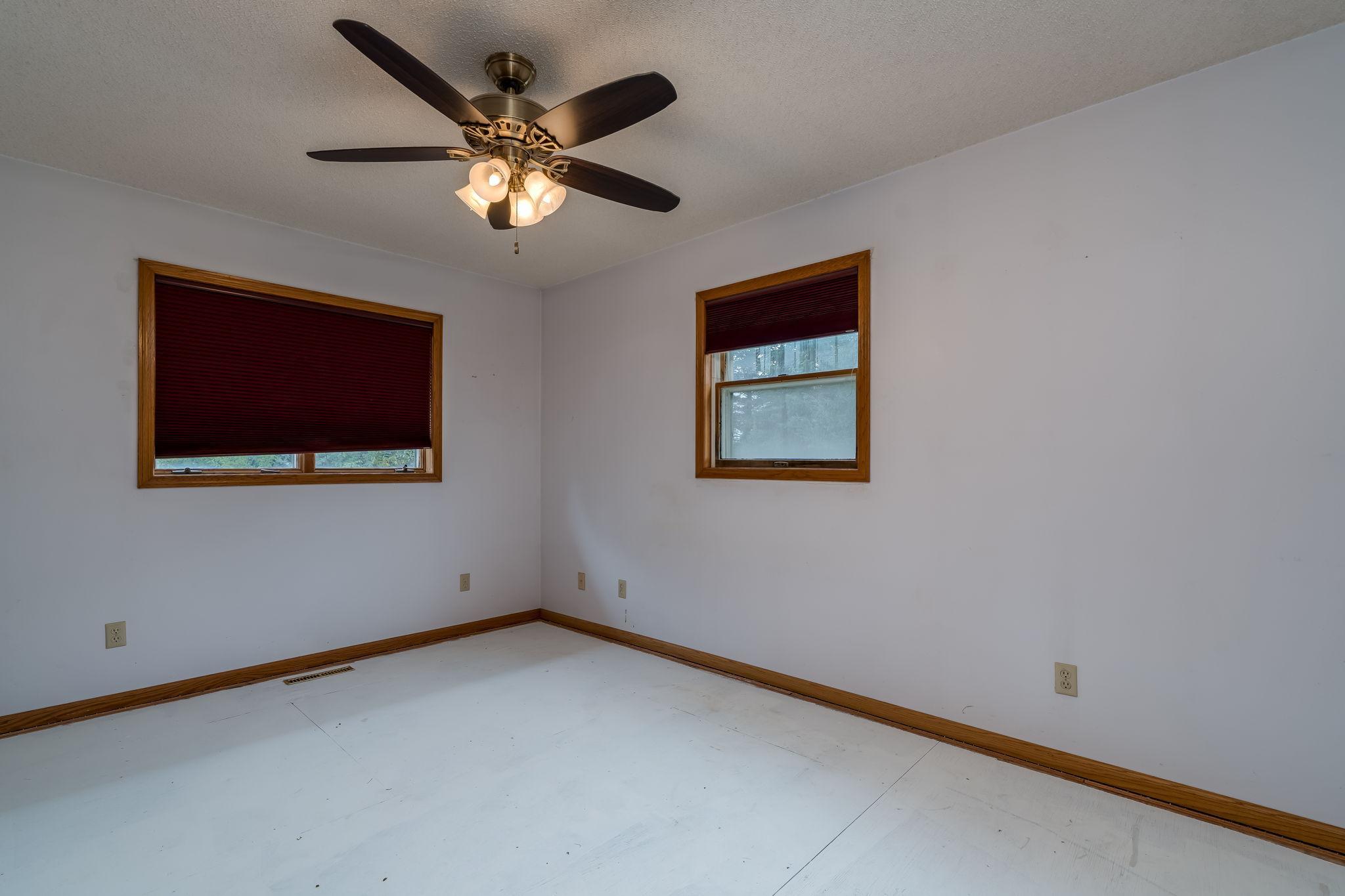 View of Residential at 1207 William Street, Kasota MN 56050, Kasota (21 of 38) - Mike Wilen | Minnesota Team Real Estate