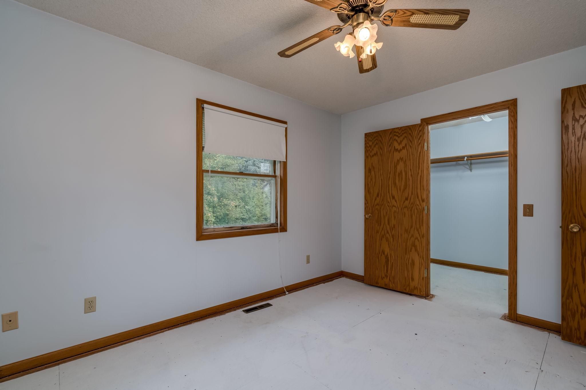 View of Residential at 1207 William Street, Kasota MN 56050, Kasota (19 of 38) - Mike Wilen | Minnesota Team Real Estate