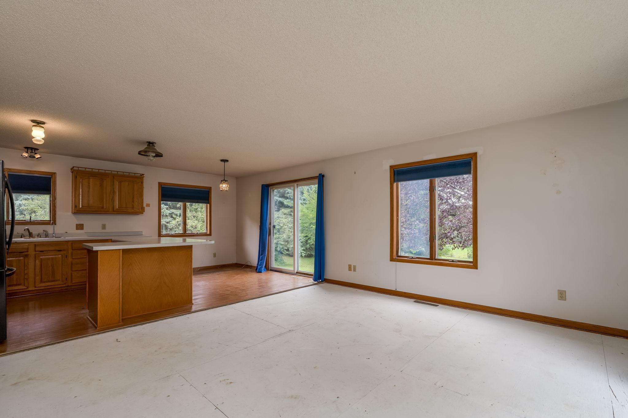View of Residential at 1207 William Street, Kasota MN 56050, Kasota (8 of 38) - Mike Wilen | Minnesota Team Real Estate