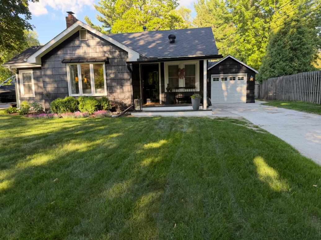 View of Residential at 217 Owasso Lane, Shoreview MN 55126, Shoreview (10 of 15) - Mike Wilen | Minnesota Team Real Estate