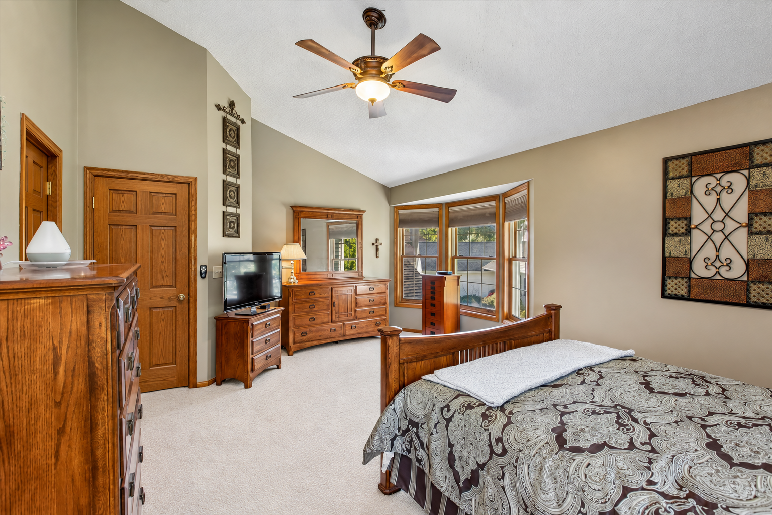 View of Residential at 4161 Kingston Court, Eagan MN 55123, Eagan (16 of 35) - Mike Wilen | Minnesota Team Real Estate