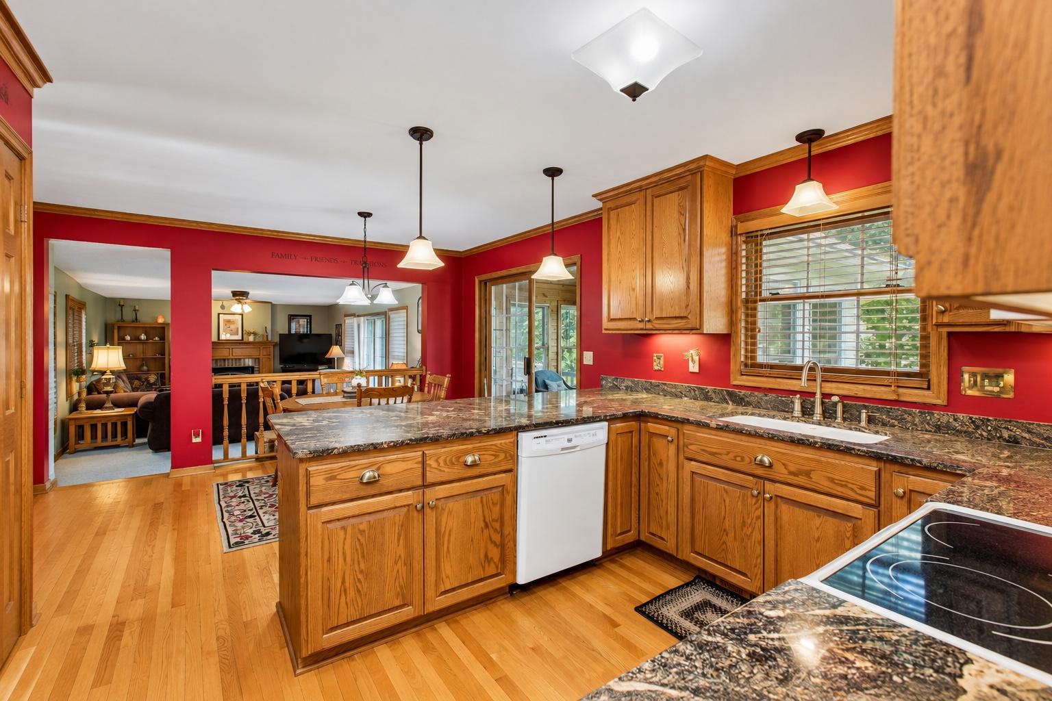 View of Residential at 4161 Kingston Court, Eagan MN 55123, Eagan (8 of 35) - Mike Wilen | Minnesota Team Real Estate