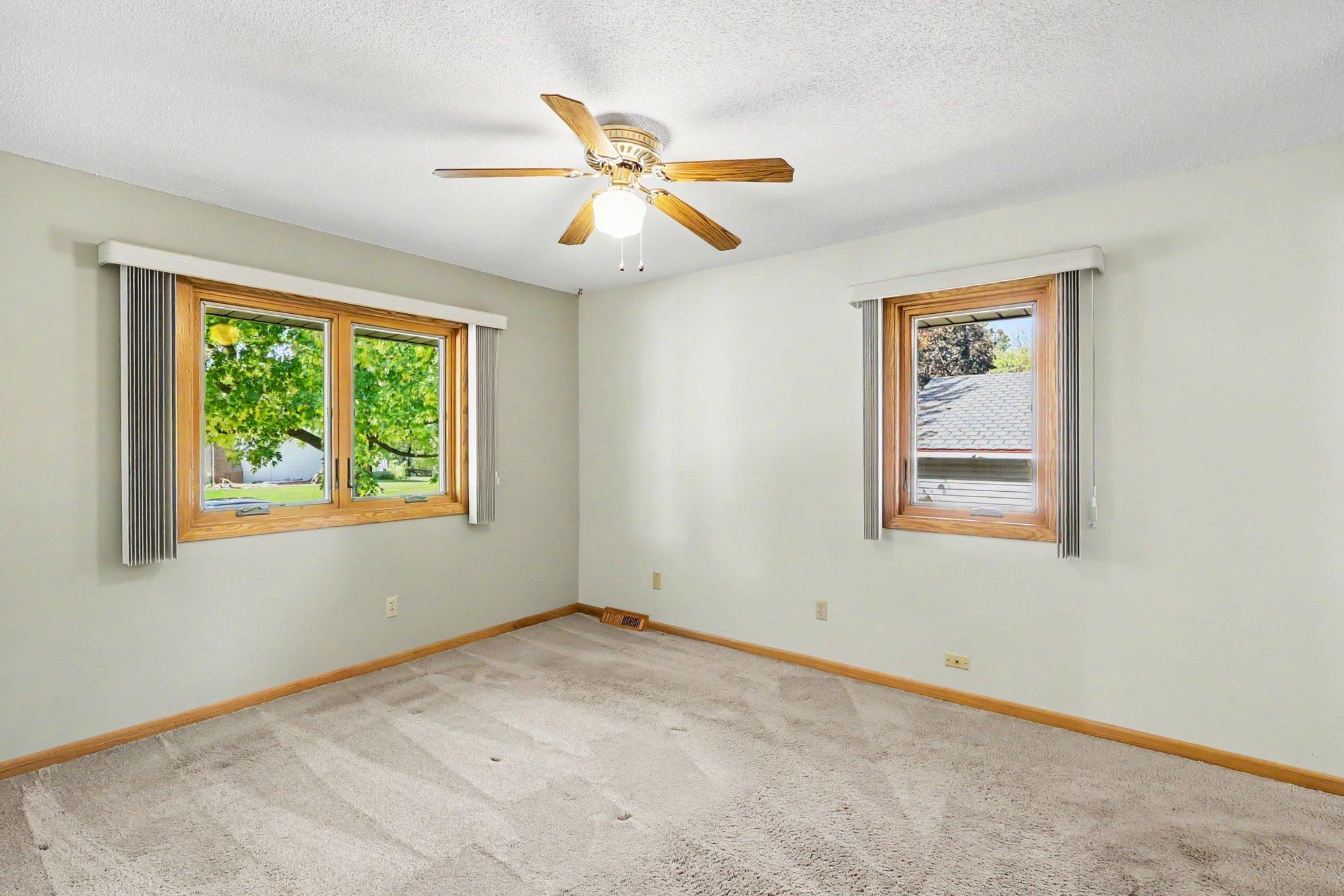 View of Residential at 12325 Villaburne Drive, Burnsville MN 55337, Burnsville (16 of 32) - Mike Wilen | Minnesota Team Real Estate